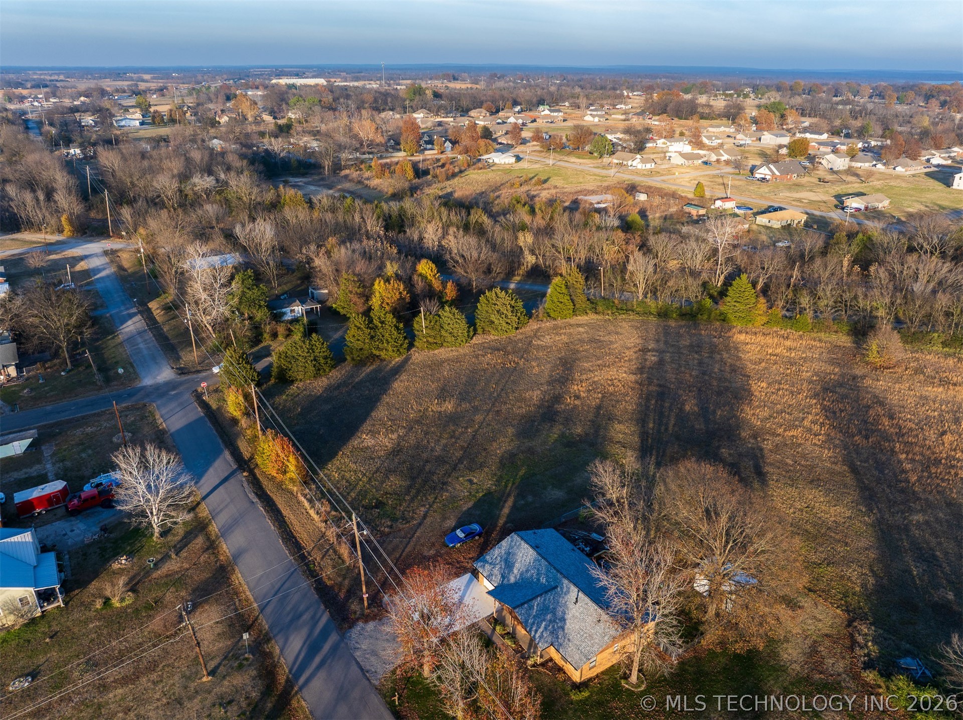 8 N Pierce Avenue Property Photo 37