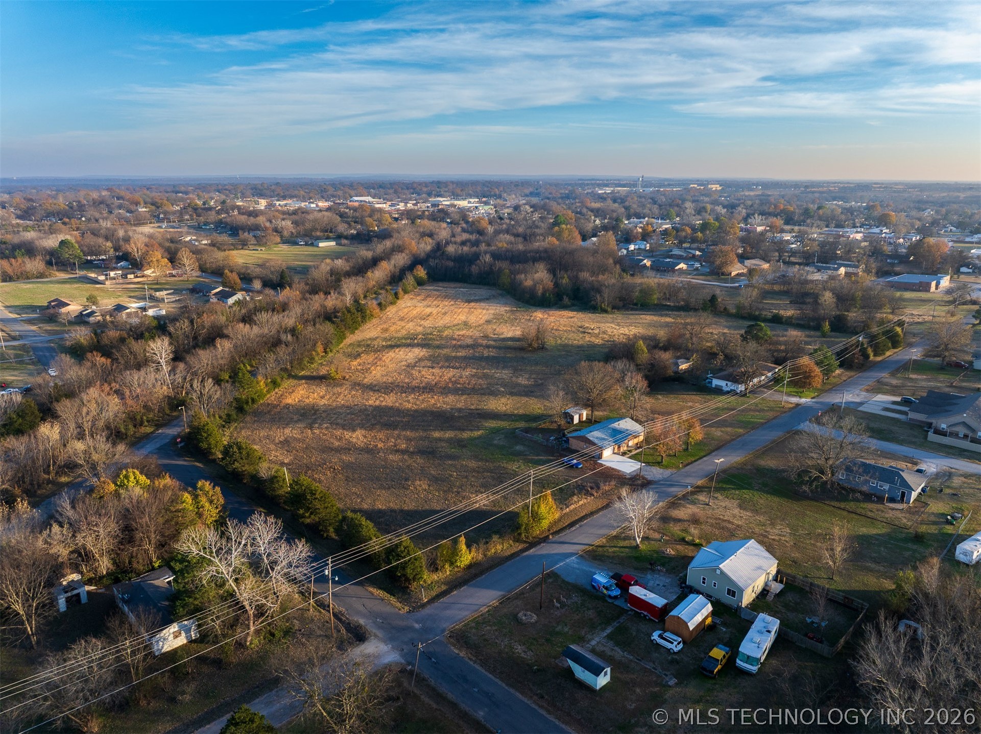 8 N Pierce Avenue Property Photo 38