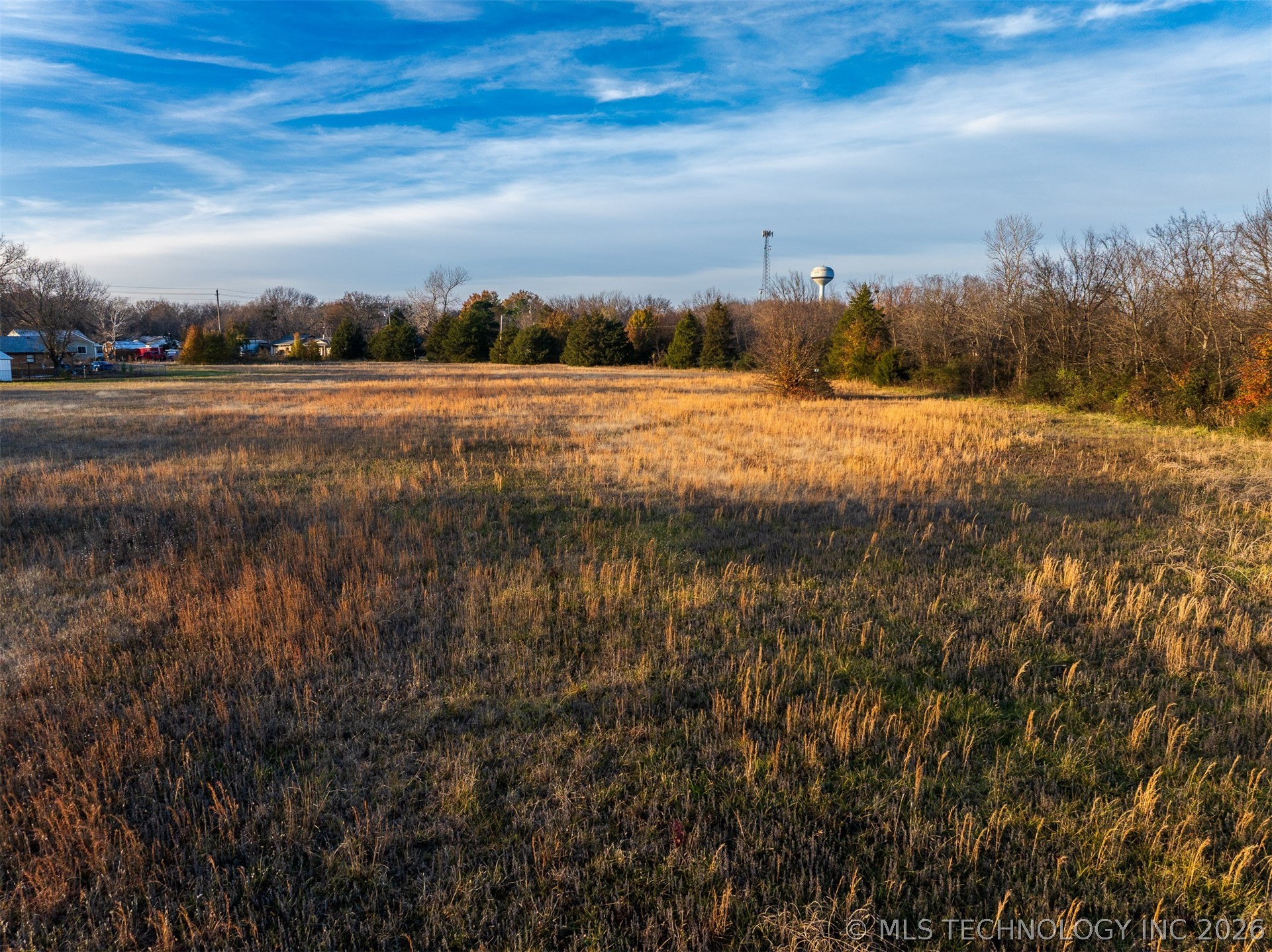 8 N Pierce Avenue Property Photo 39