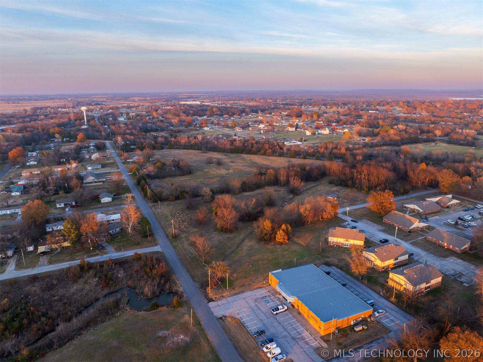 8 N Pierce Avenue Property Photo 83