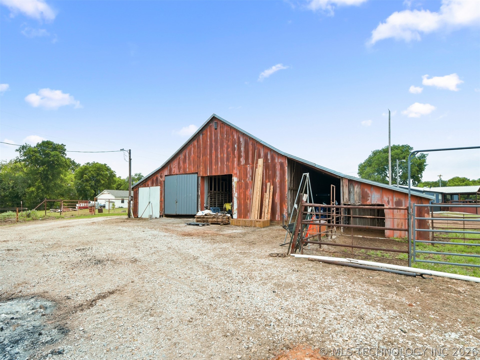 10469 State Highway 96 Property Photo 31