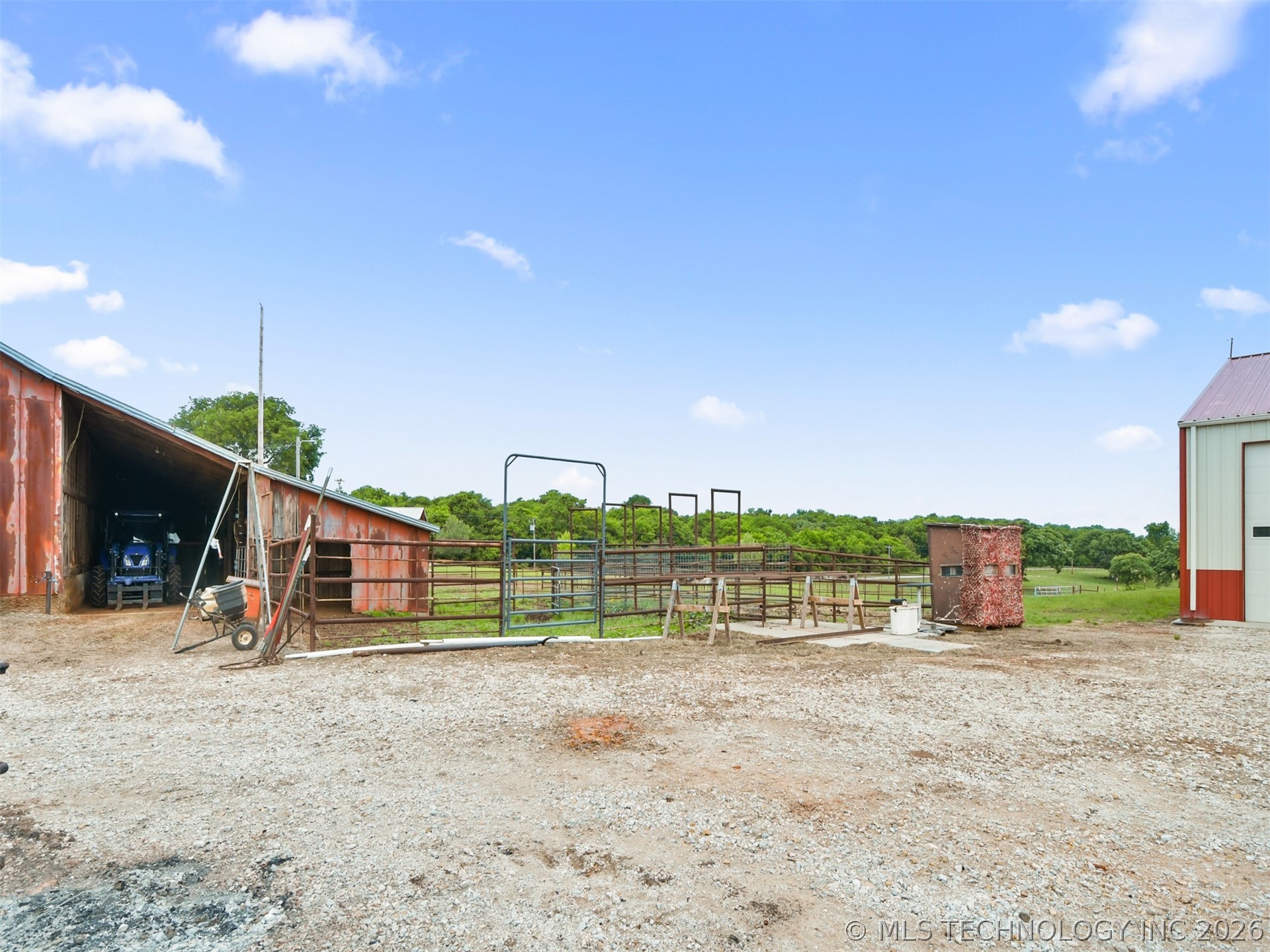 10469 State Highway 96 Property Photo 34