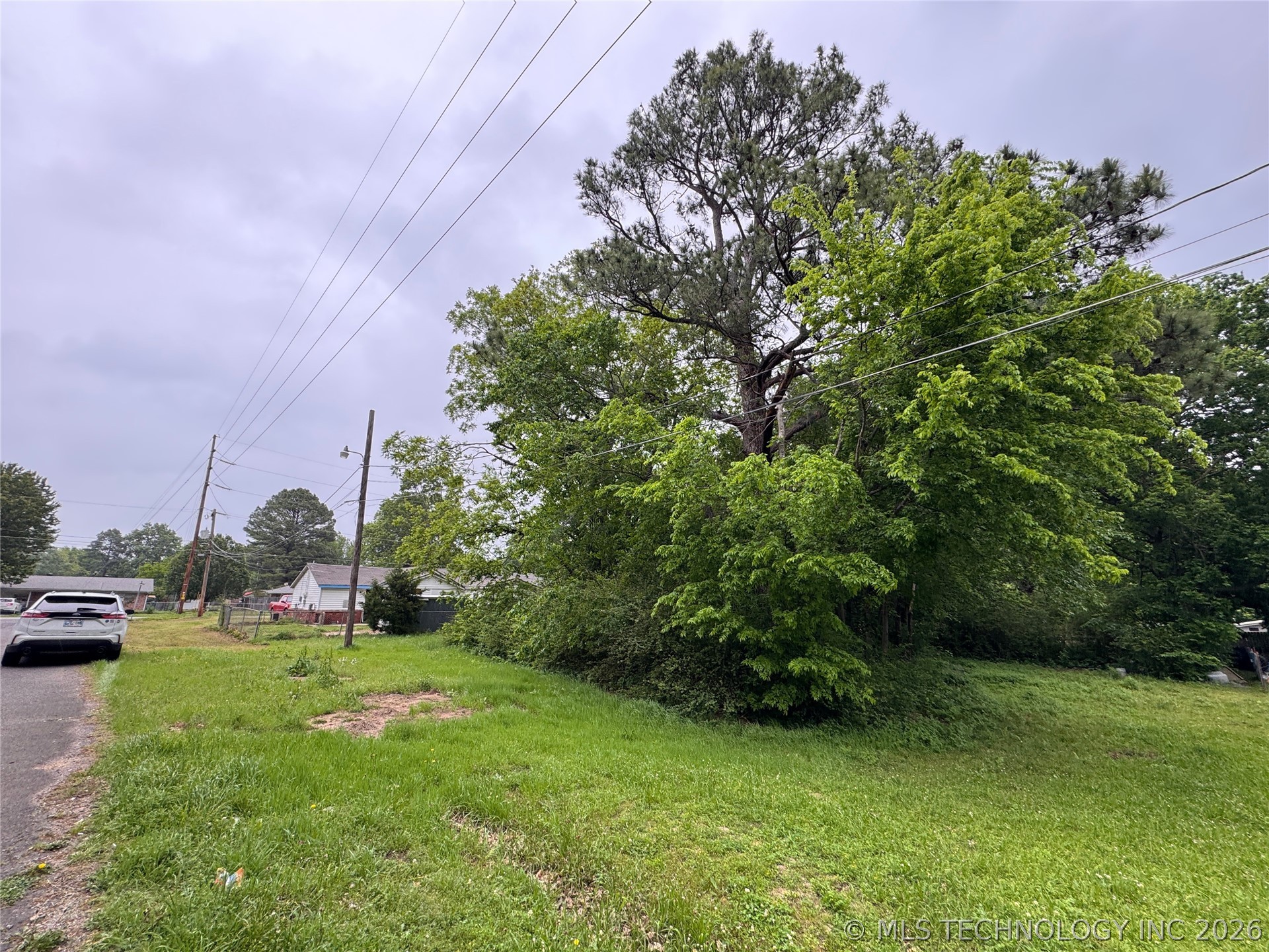 401 S Hall Avenue Property Photo 4