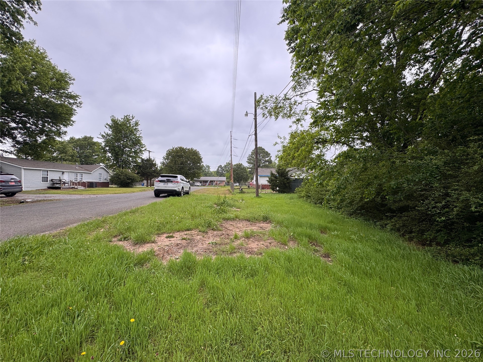 401 S Hall Avenue Property Photo 19