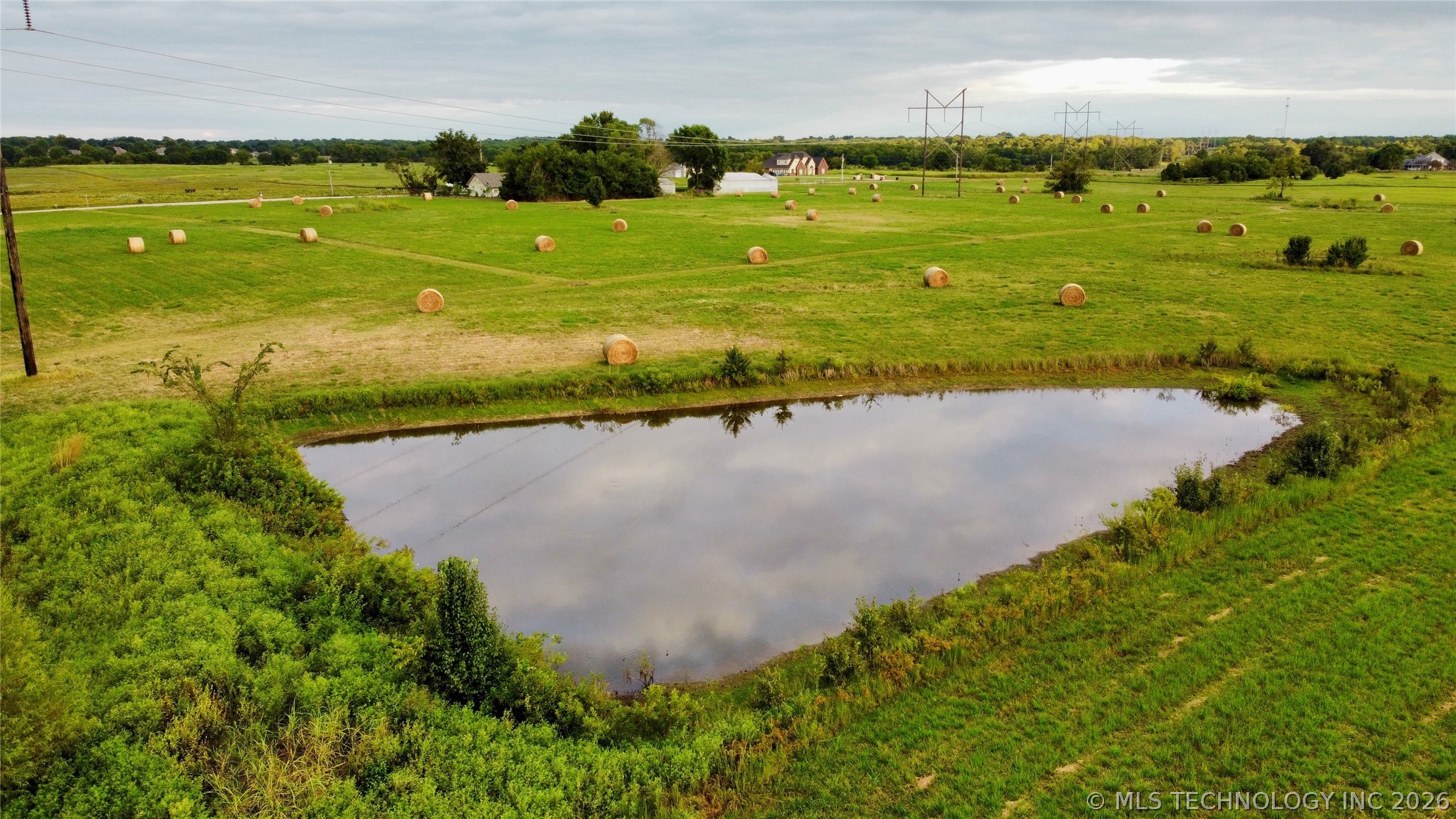 08610 E 480 Road Property Photo 4