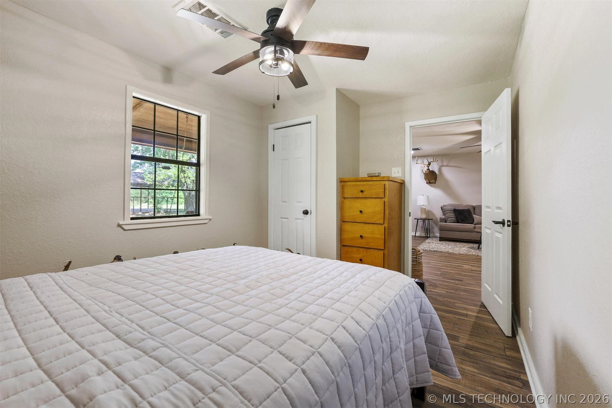 2042 E 1980 Road Property Photo 15