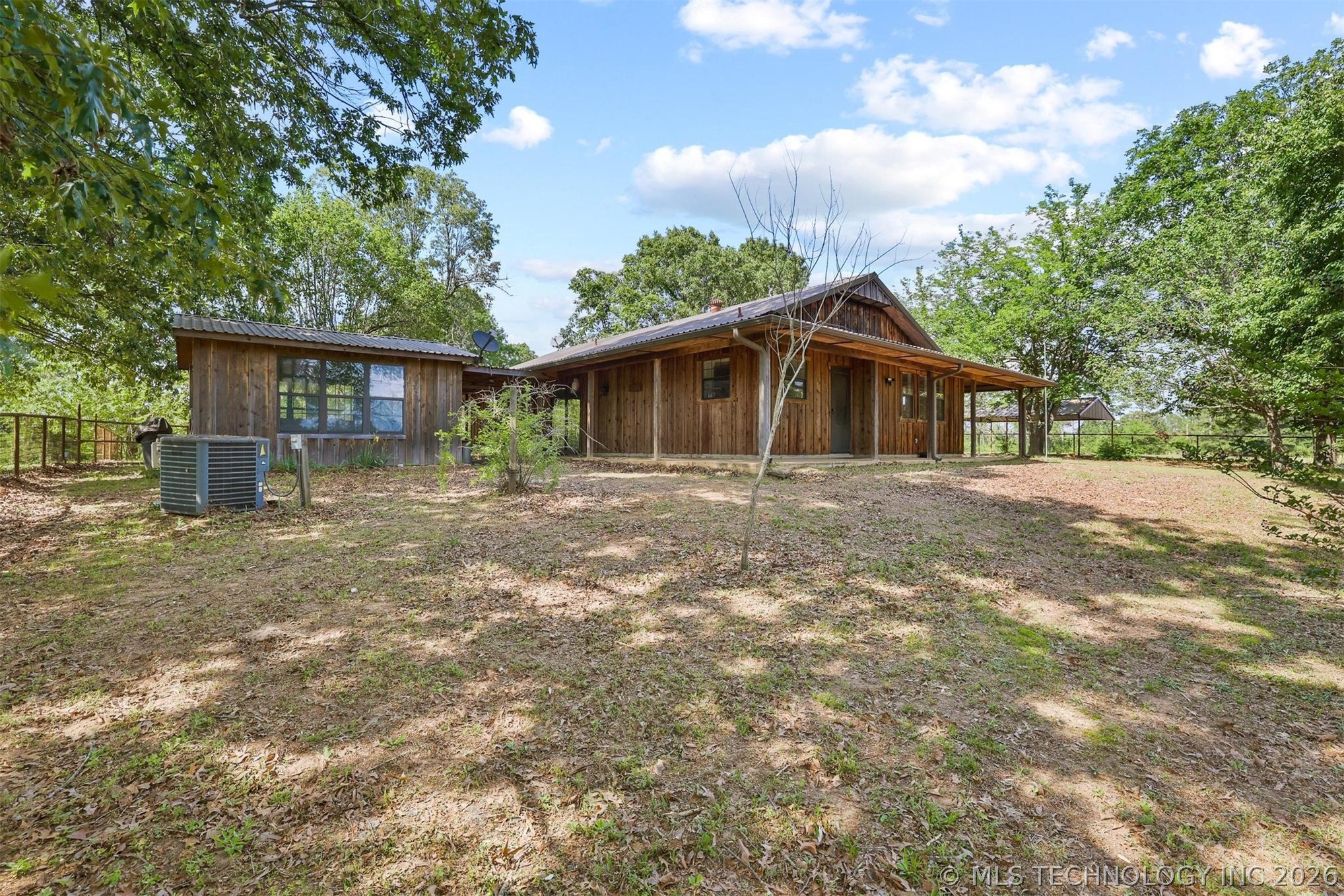 2042 E 1980 Road Property Photo 27