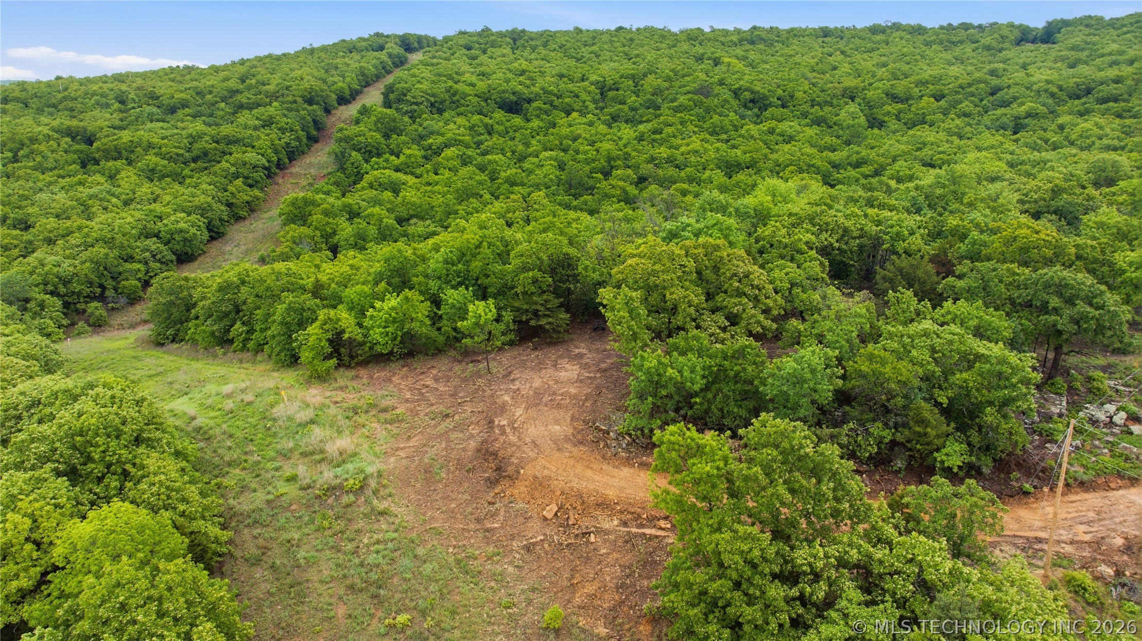 222 Indian Station Pass Property Photo 7