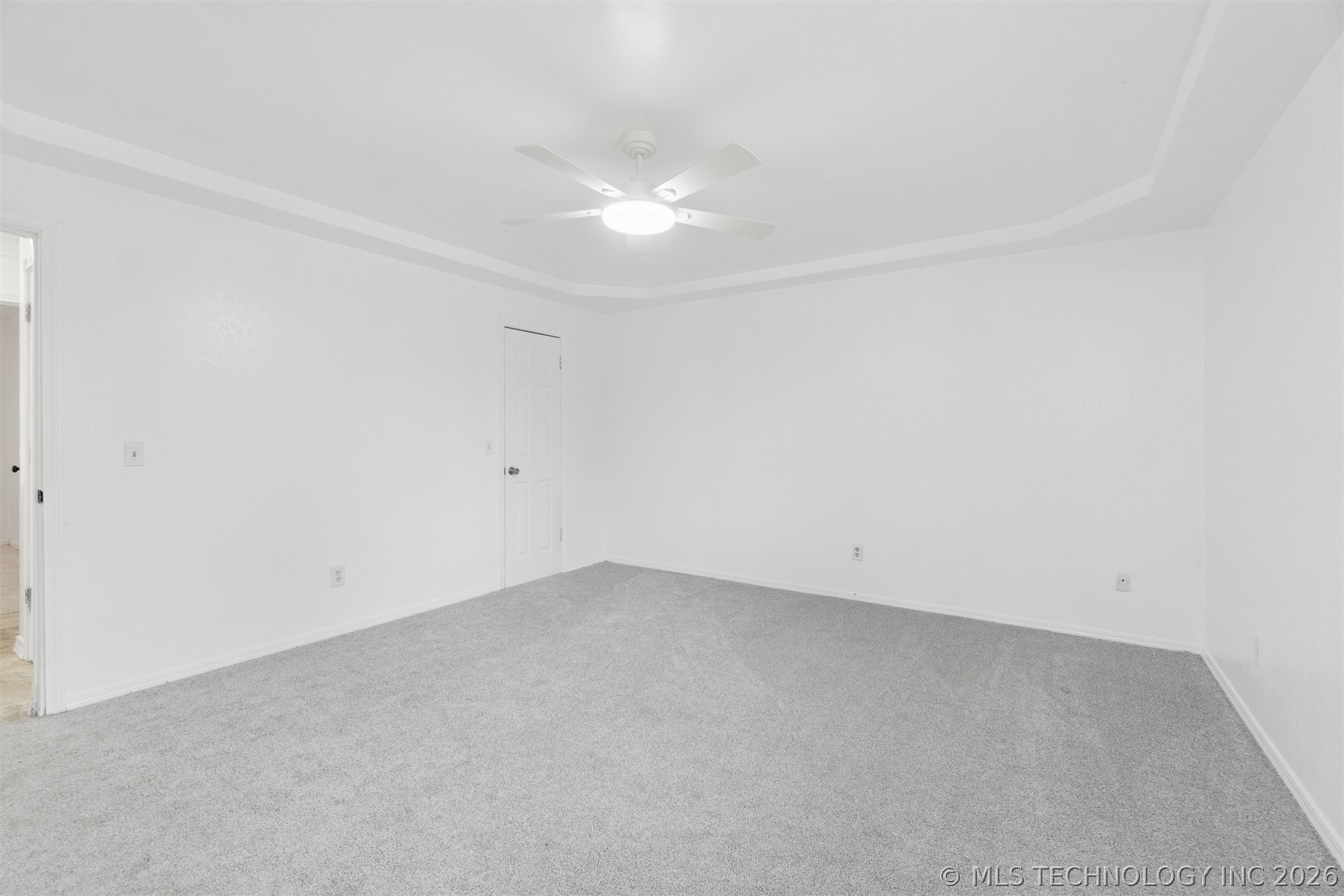 967 Heritage Mansion Property Photo 17