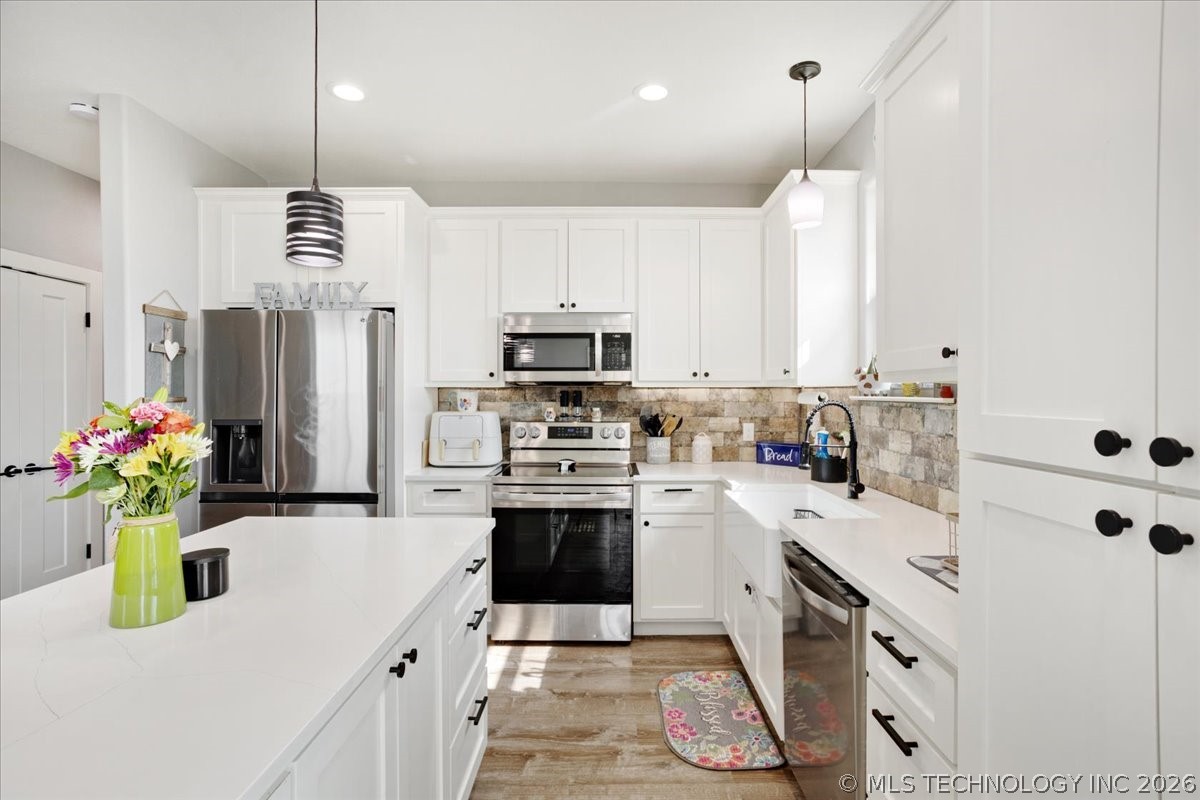 79 Wilson Loop Property Photo 14