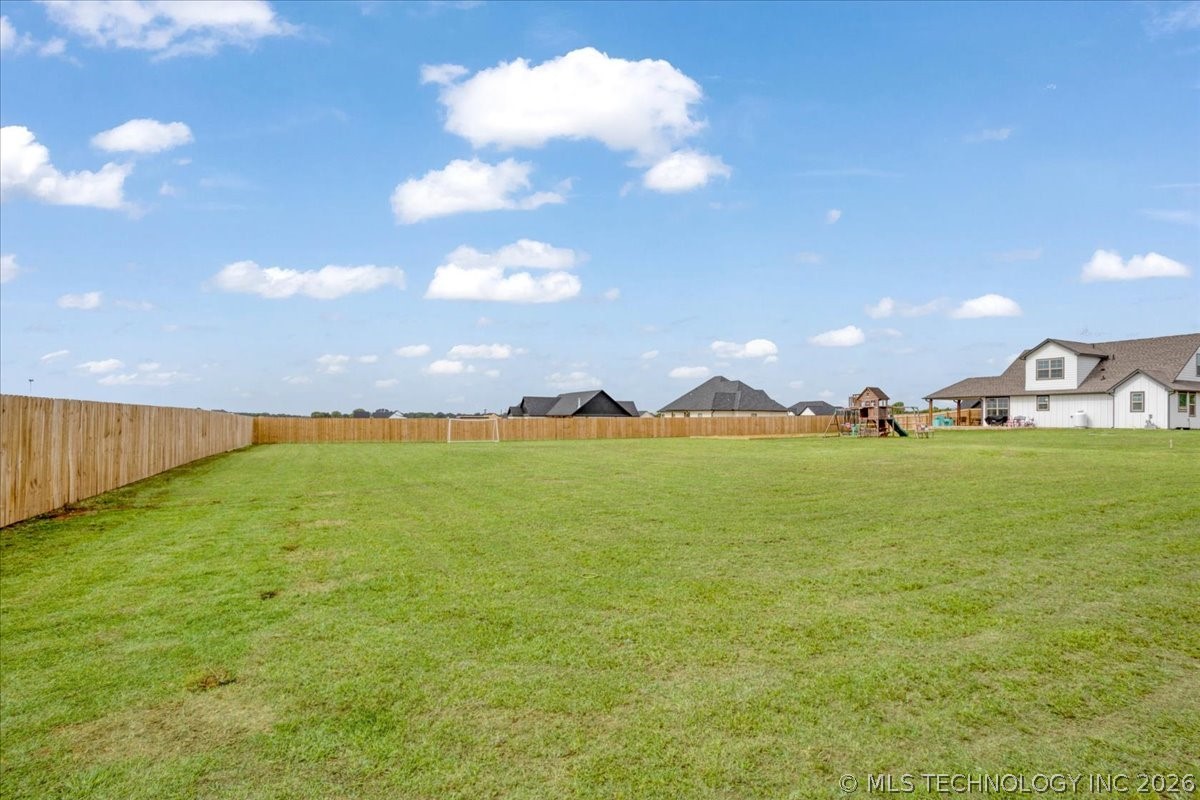 79 Wilson Loop Property Photo 37