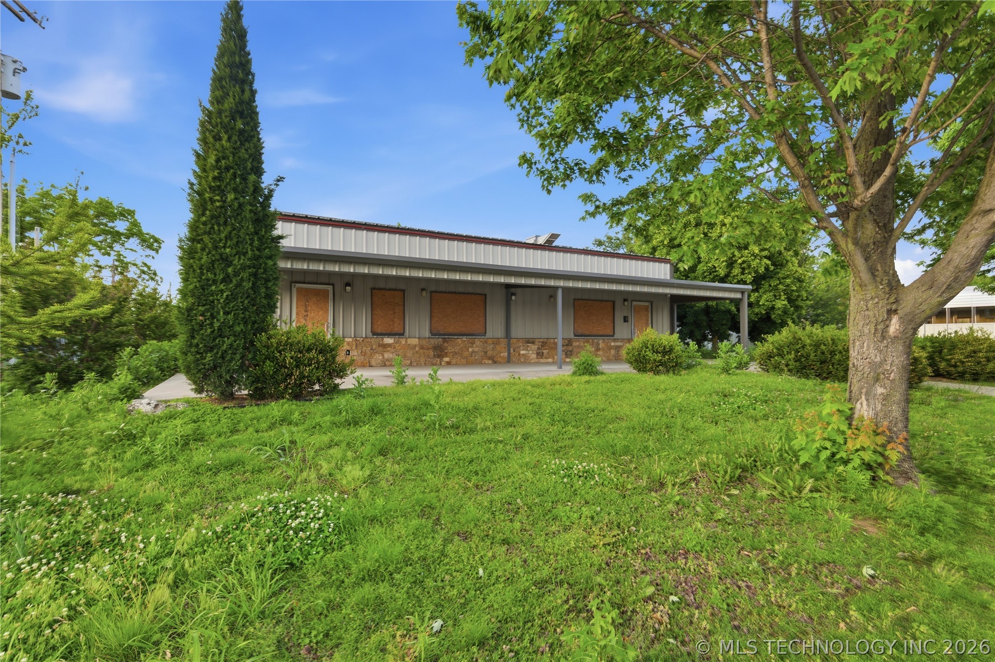 6151 E Tecumseh Street Property Photo 1