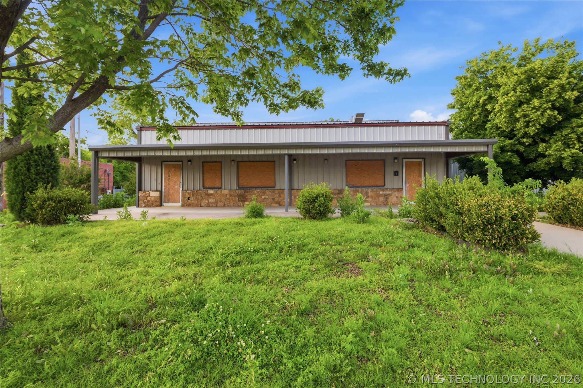 6151 E Tecumseh Street Property Photo 2