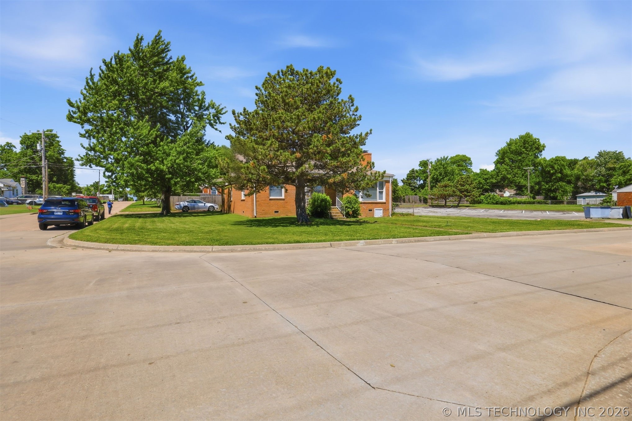 1146 S Winston Avenue Property Photo 7