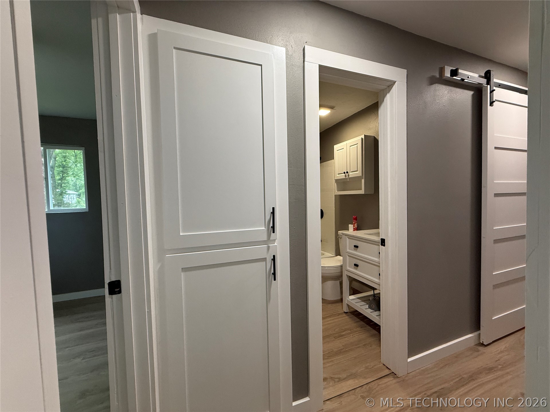 702 6th Avenue Property Photo 14