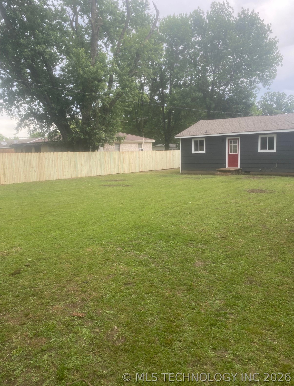 702 6th Avenue Property Photo 24