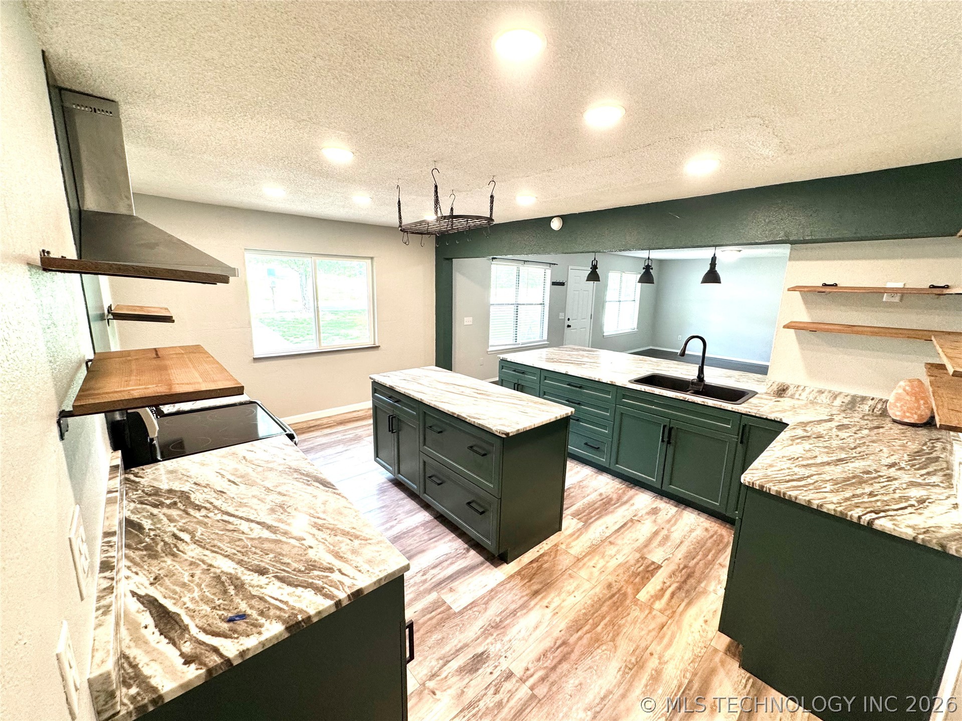 1109 Palmer Lane Property Photo 8