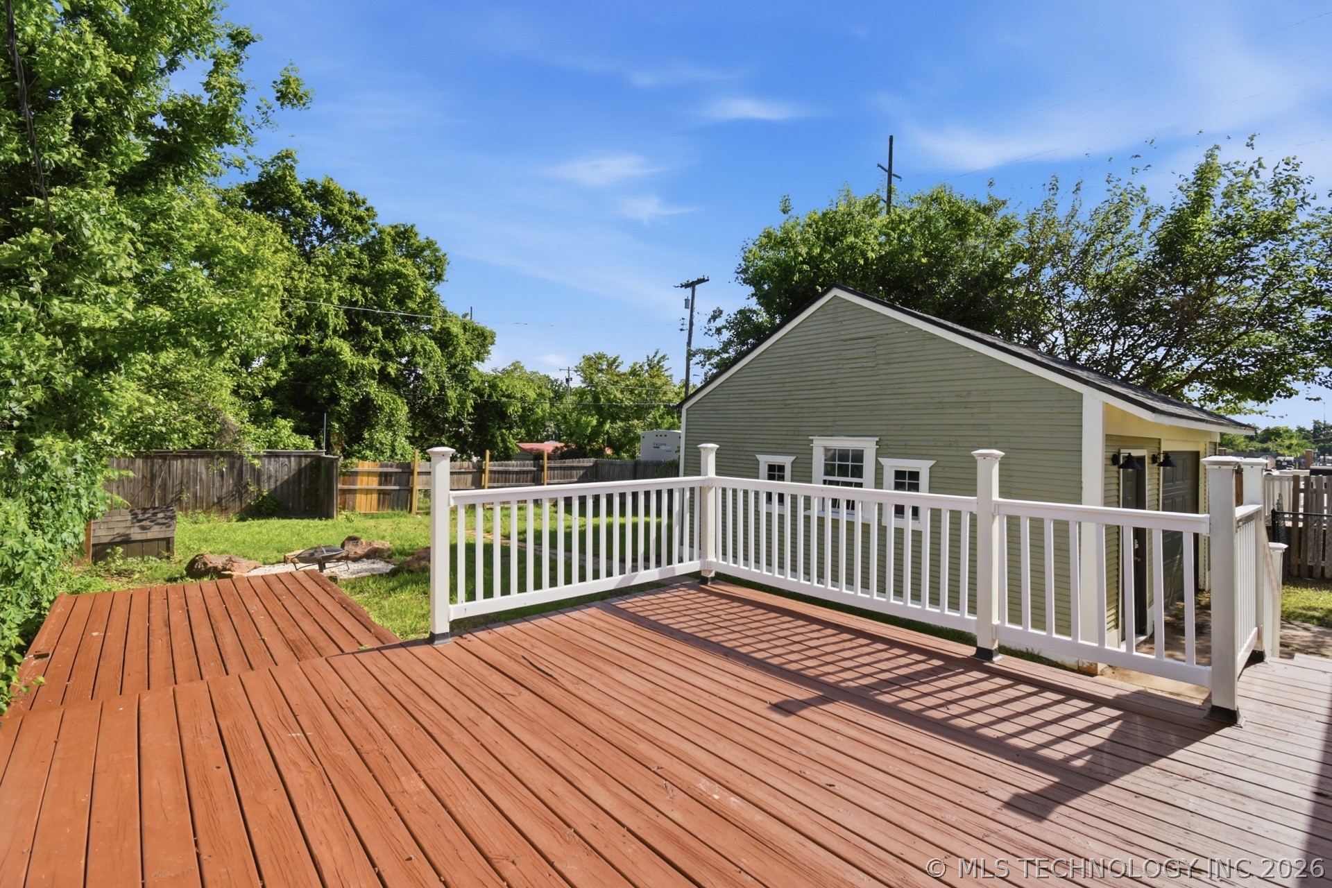 1141 E Hobson Avenue Property Photo 37