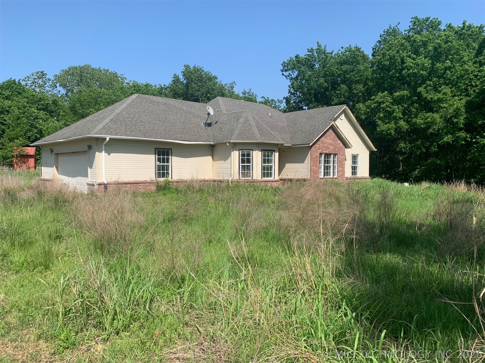 6025 E Hwy 20 Property Photo 2