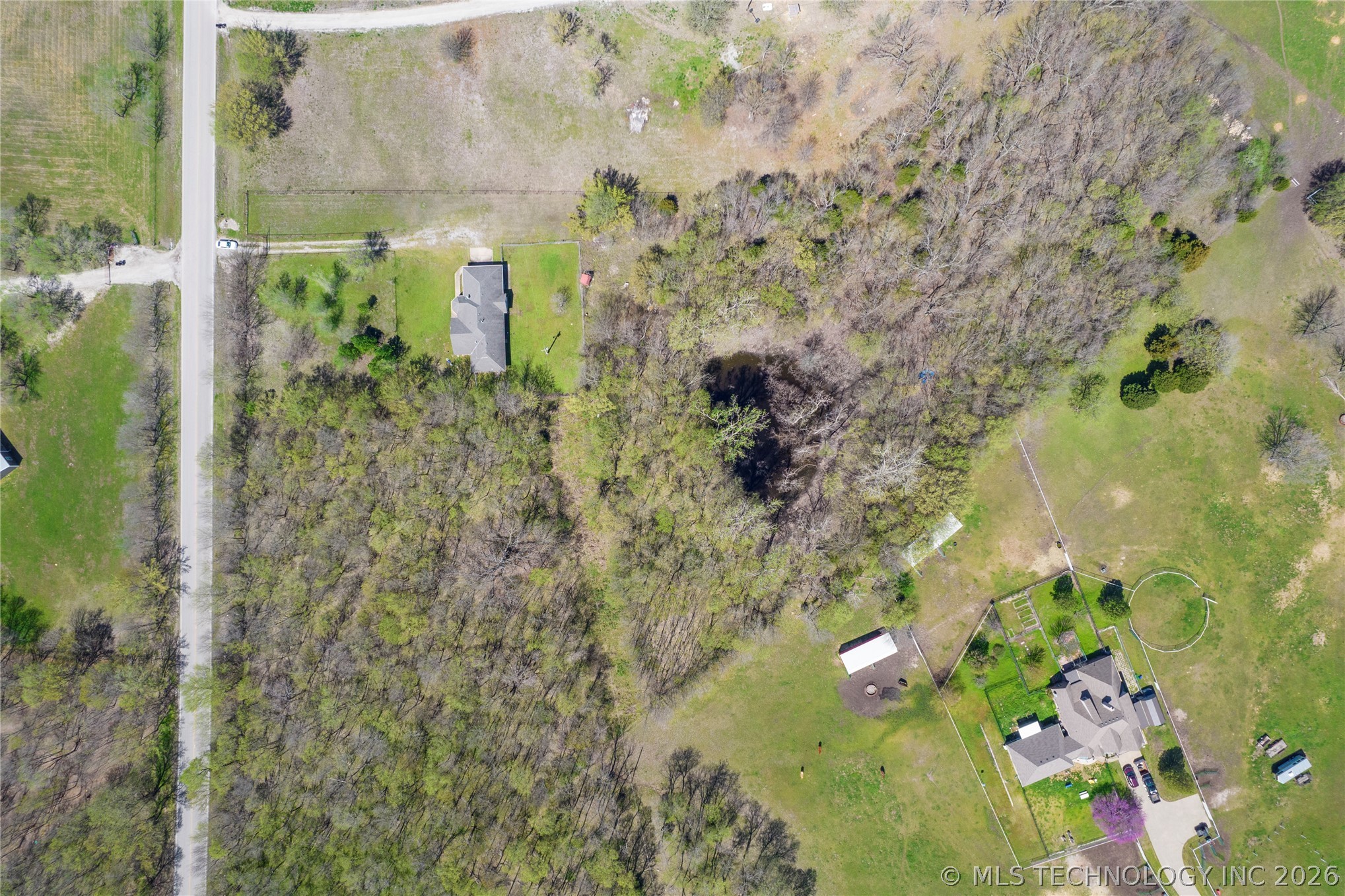 6025 E Hwy 20 Property Photo 12
