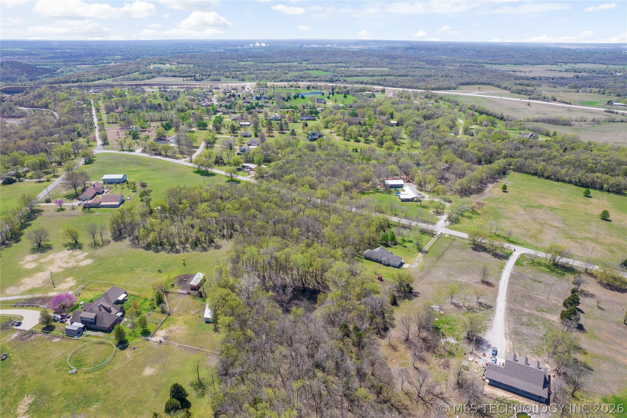 6025 E Hwy 20 Property Photo 13