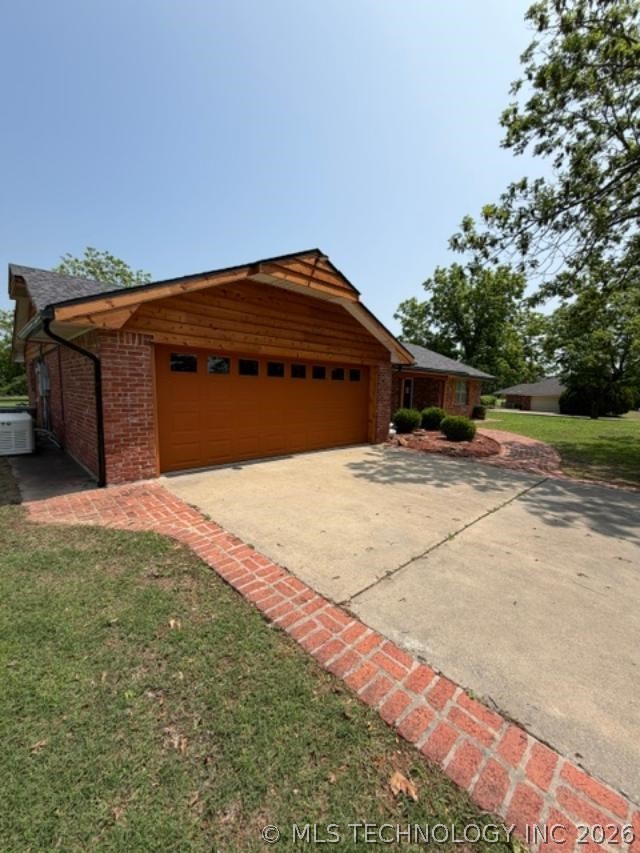 202 Sooner Property Photo 2