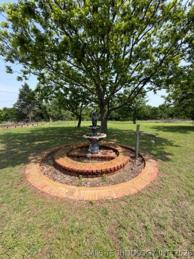 202 Sooner Property Photo 12