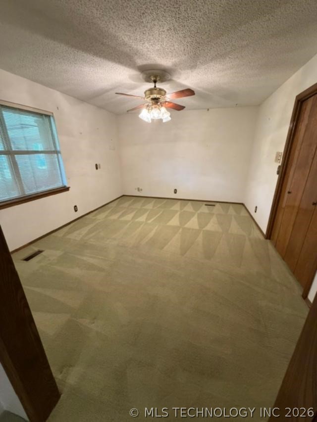 202 Sooner Property Photo 27