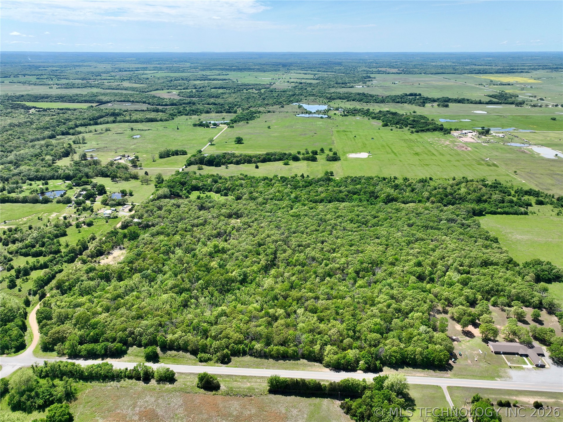 220 Wild Rose Road Property Photo 6