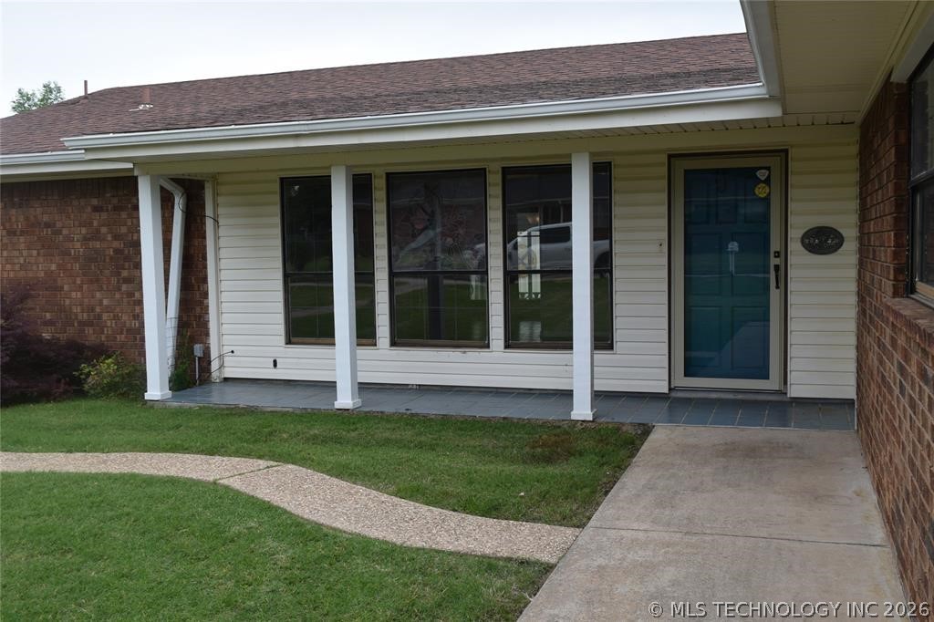 1199 E Reynolds Road Property Photo 2