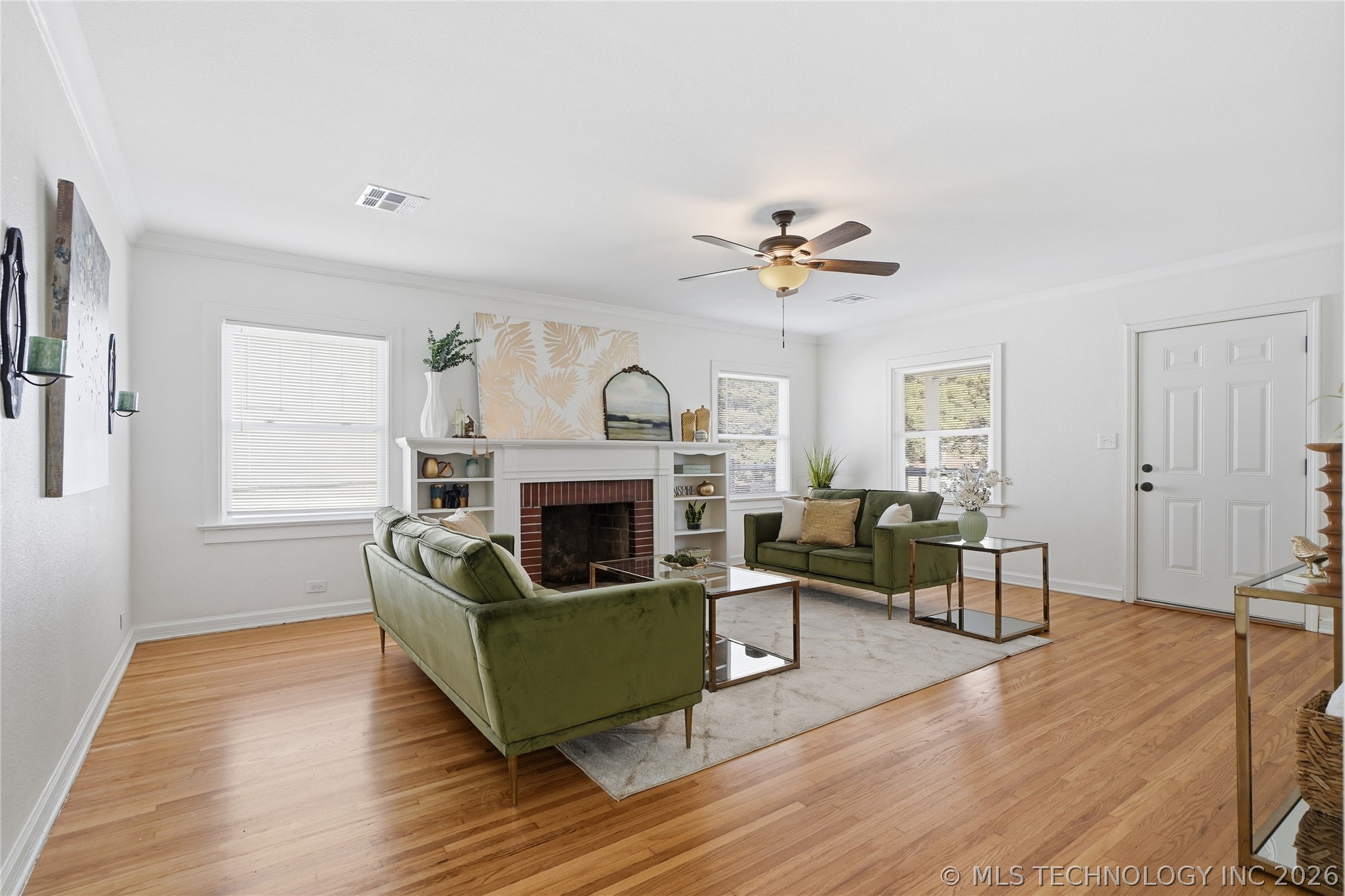 1604 N Boston Place Property Photo 5