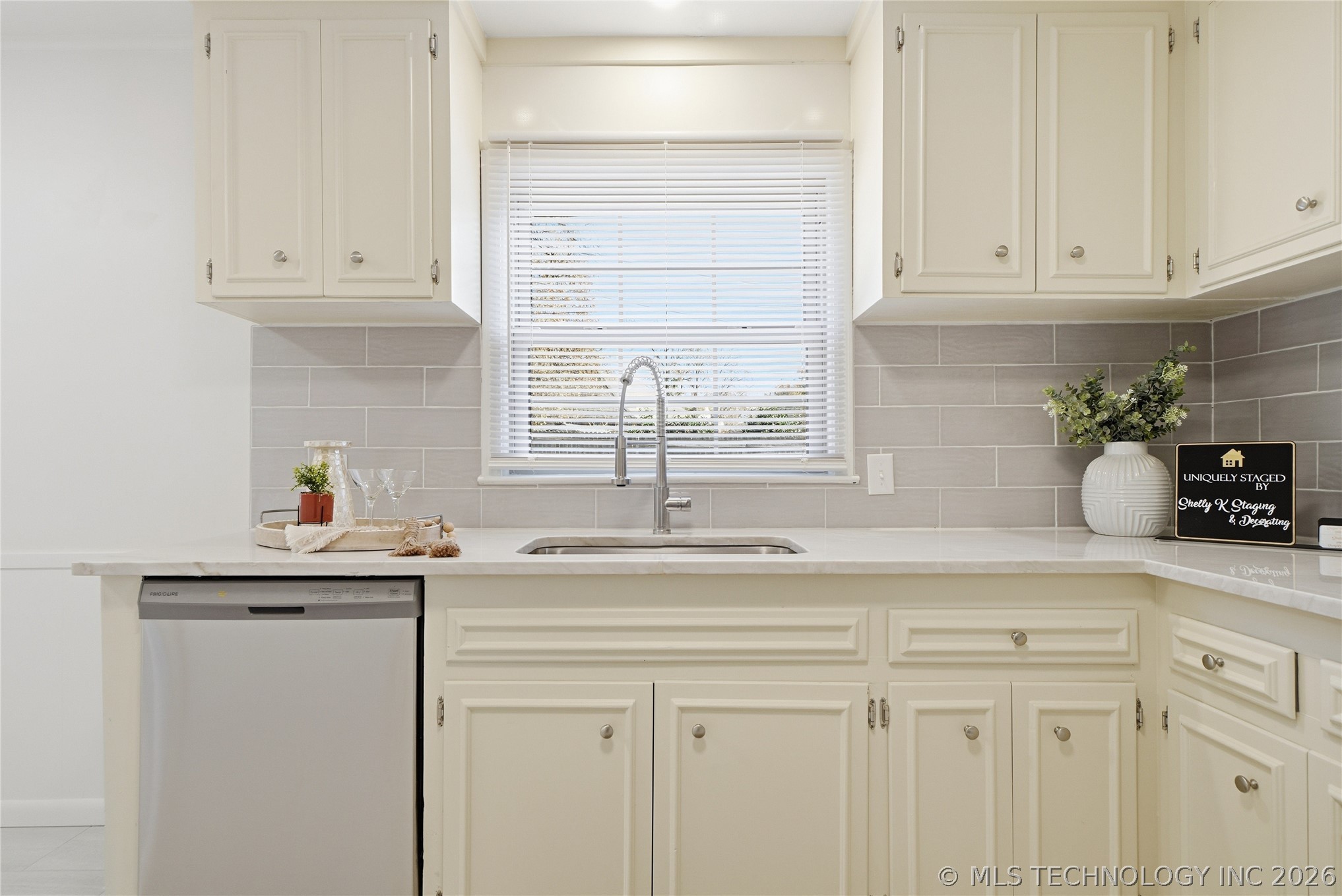 3743 S Braden Place Property Photo 15