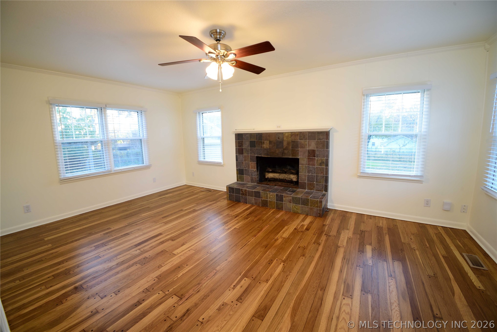 1740 S Yorktown Avenue Property Photo 17