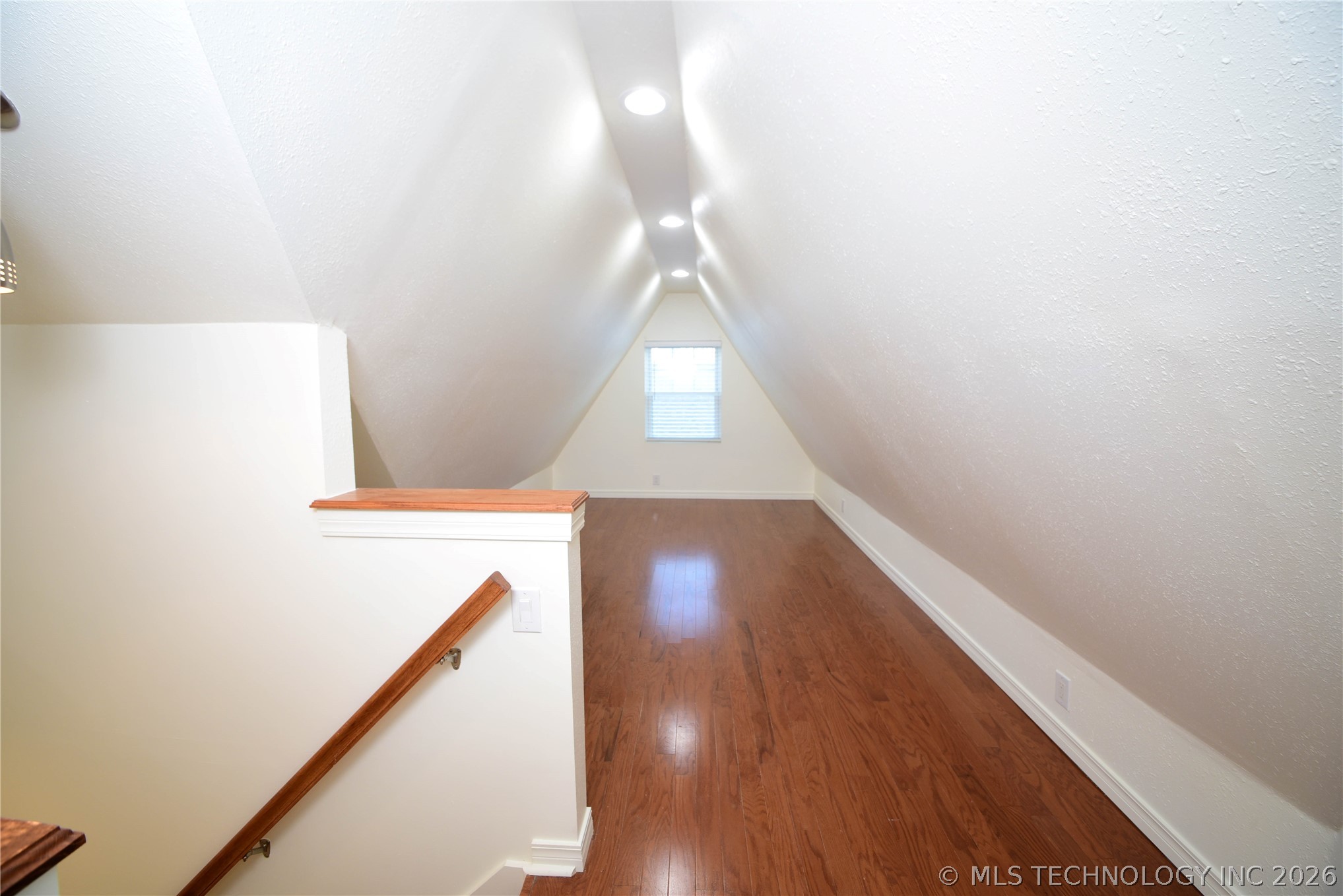 1740 S Yorktown Avenue Property Photo 20