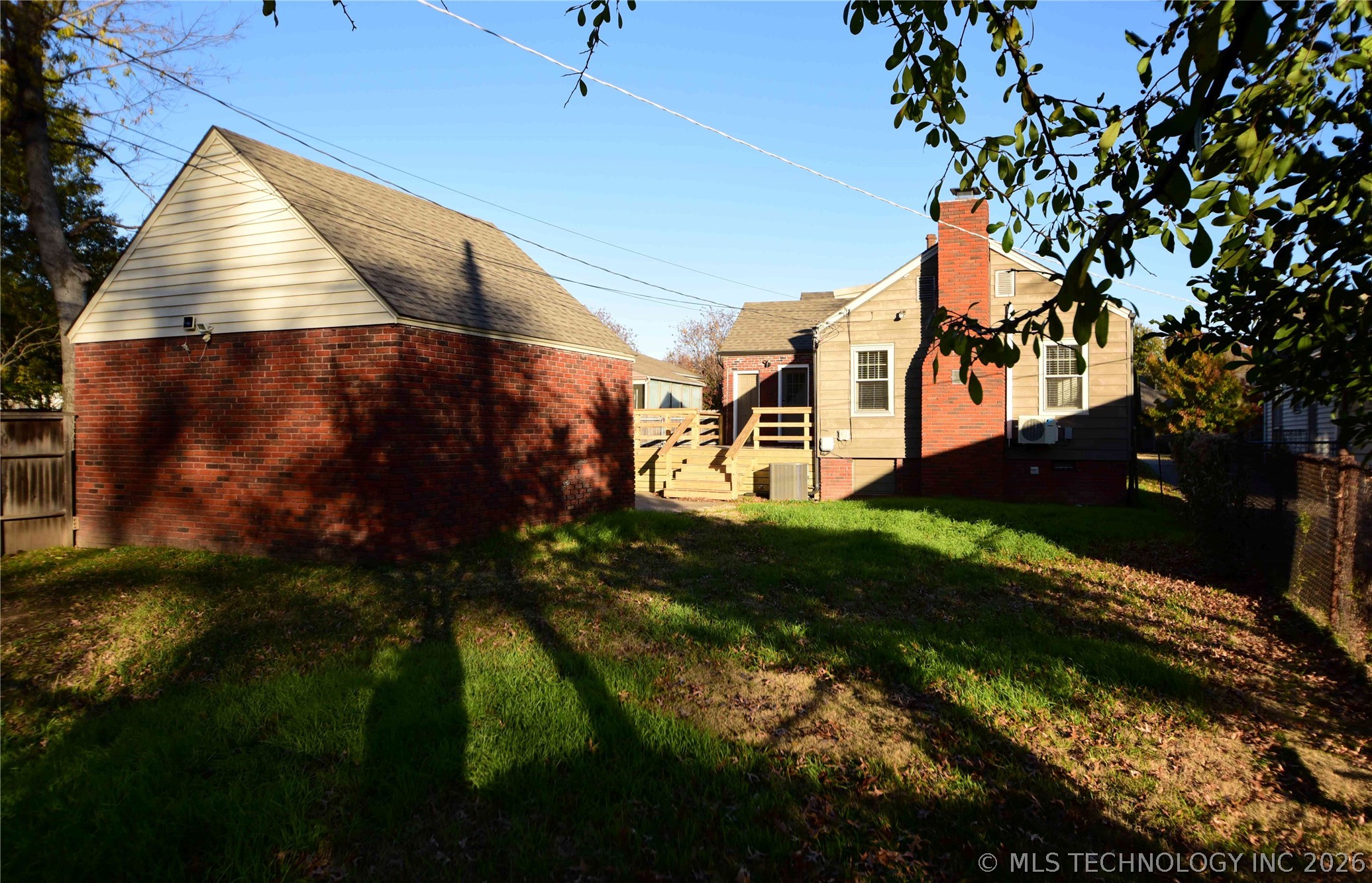 1740 S Yorktown Avenue Property Photo 28