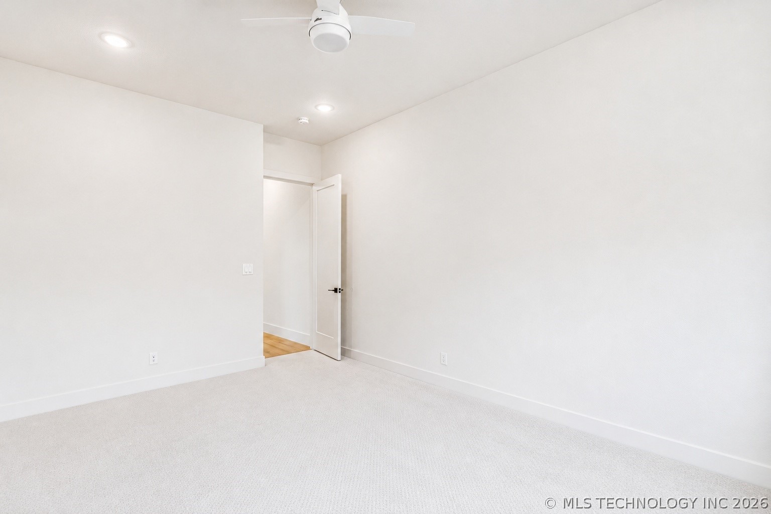 12381 Lakeview Road Property Photo 43
