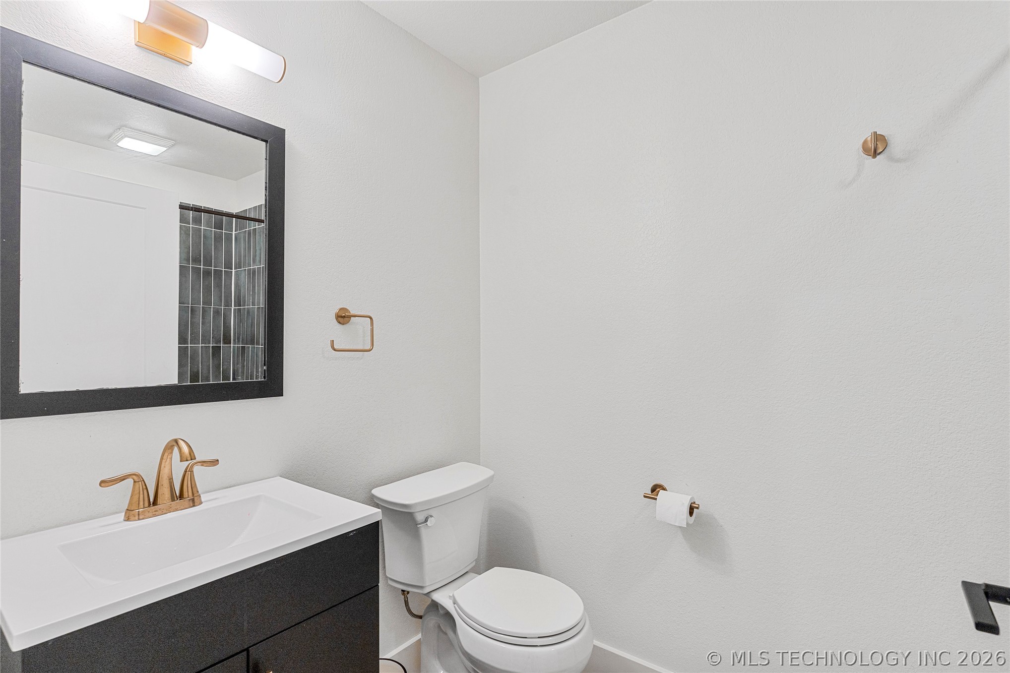 12381 Lakeview Road Property Photo 49