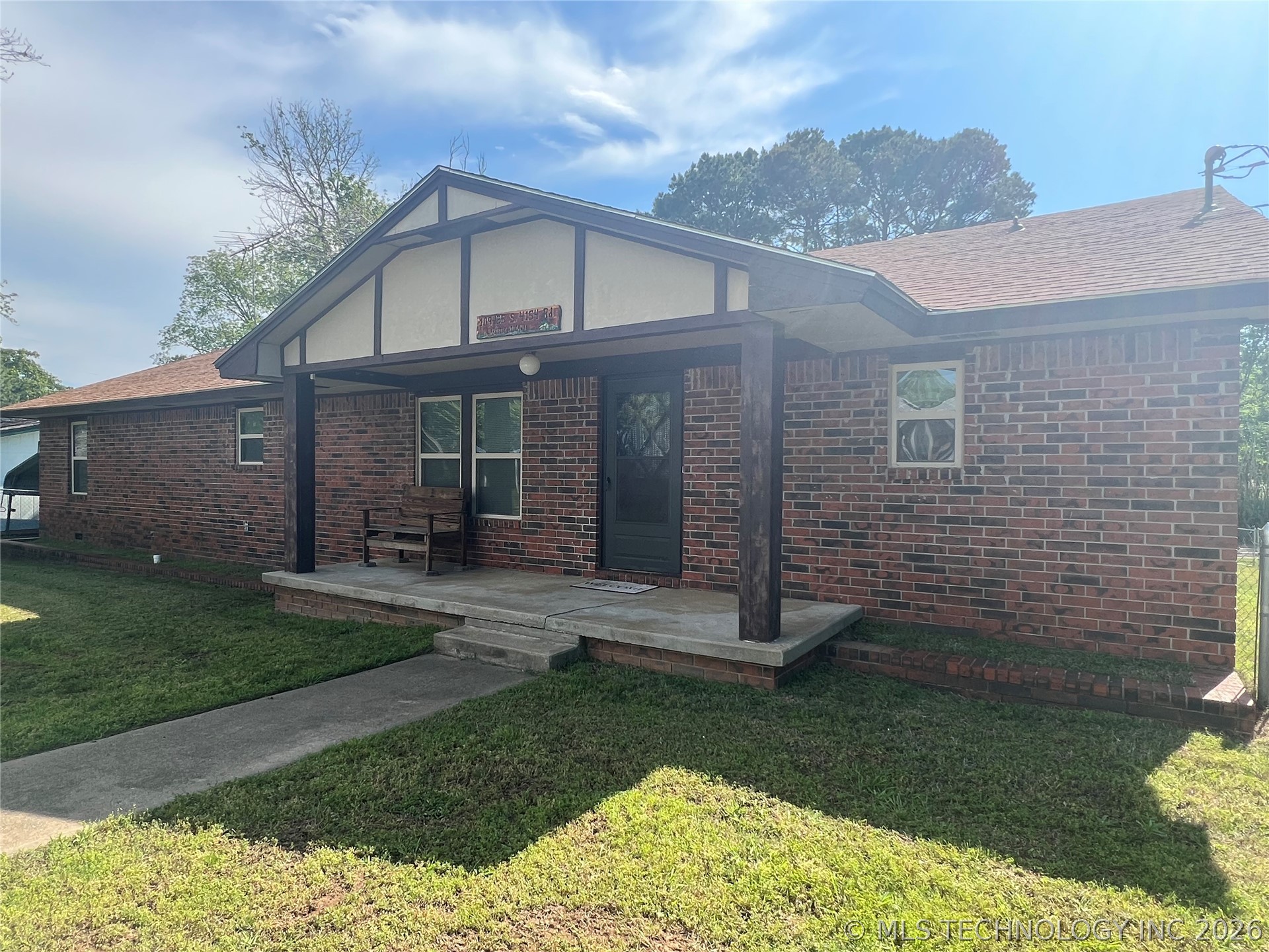 109435 S 4154 Road Property Photo 1