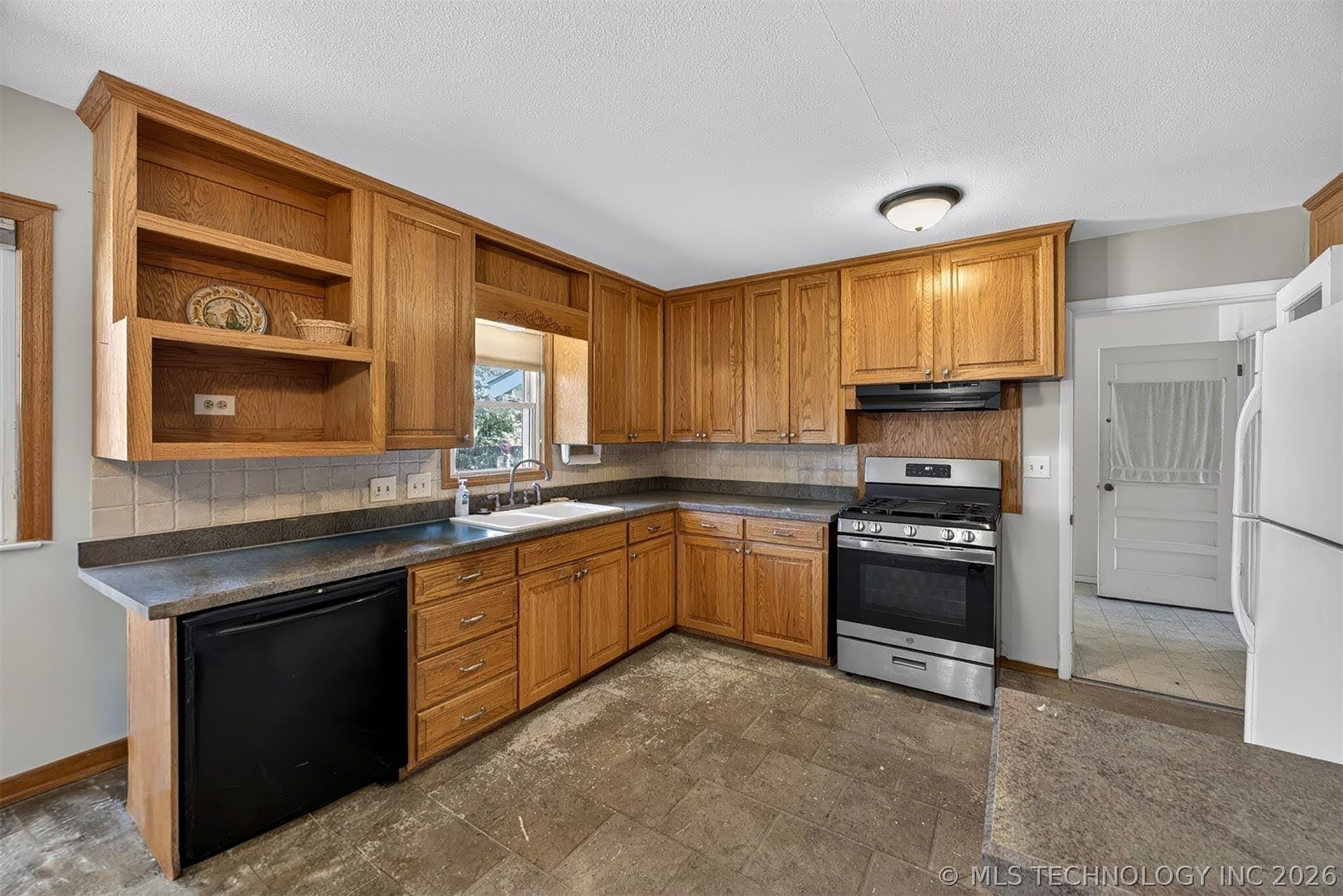 15083 State Highway 82 Property Photo 19