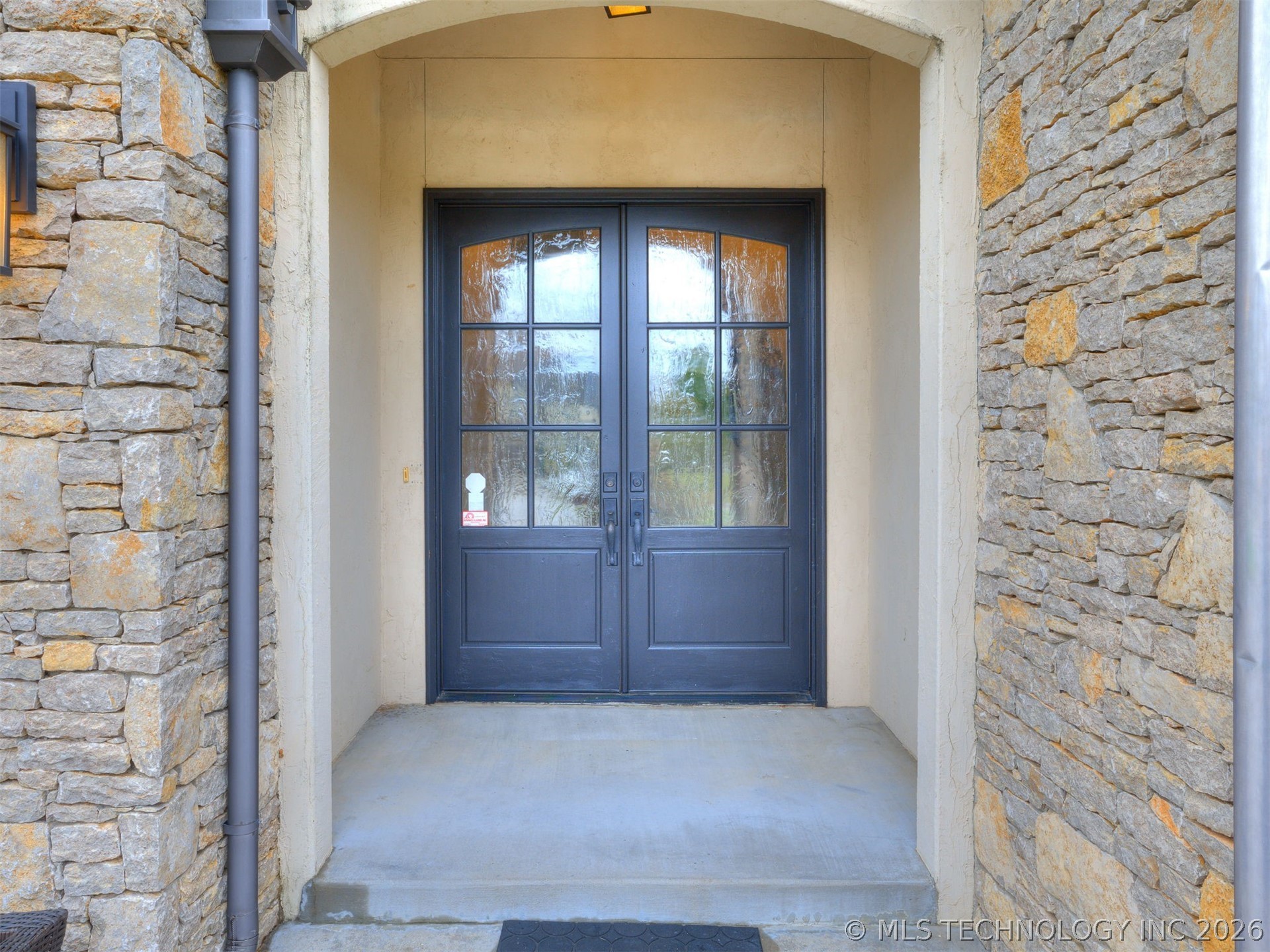 10712 S 95th Court Property Photo 7