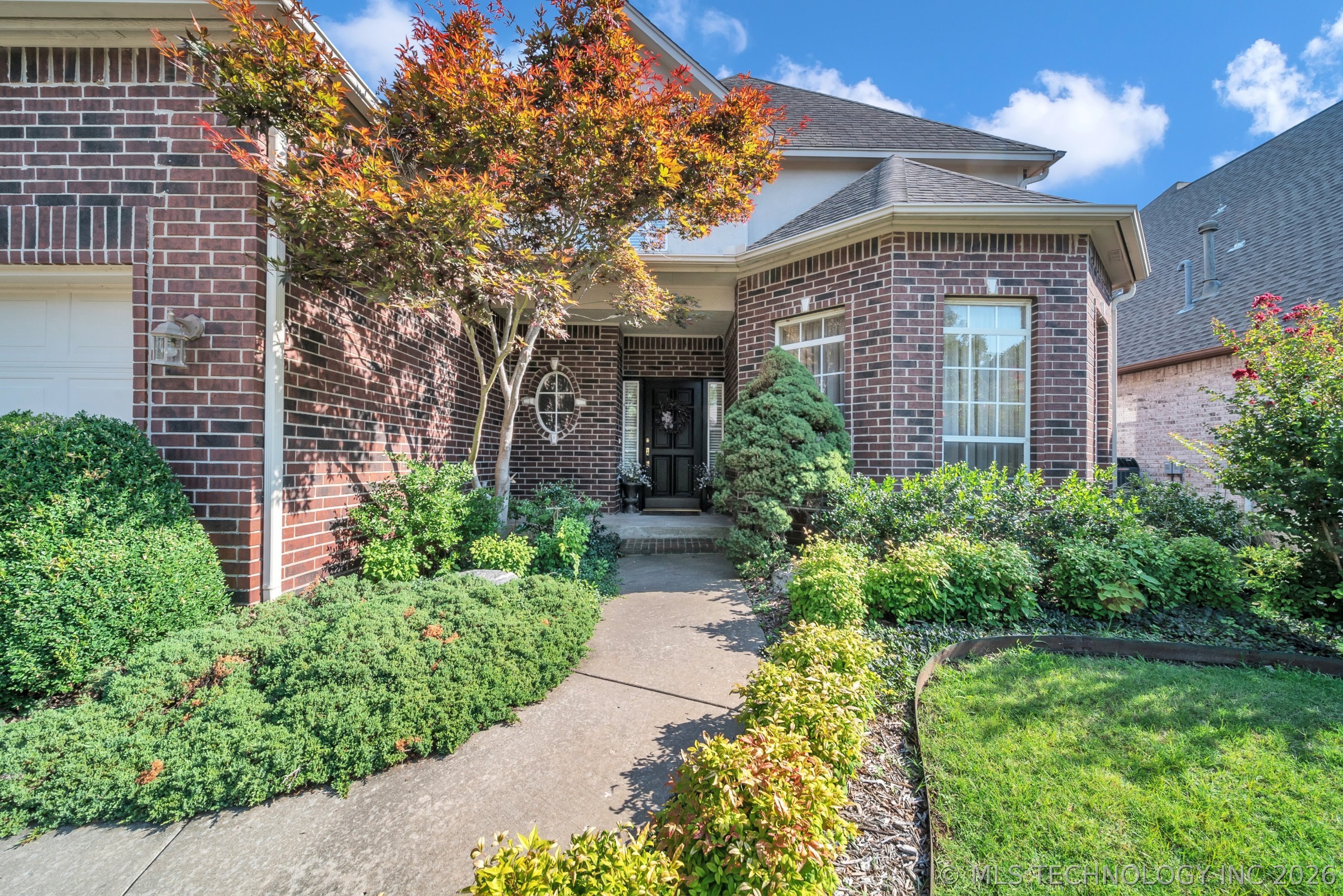 7909 E Freeport Place Property Photo 4