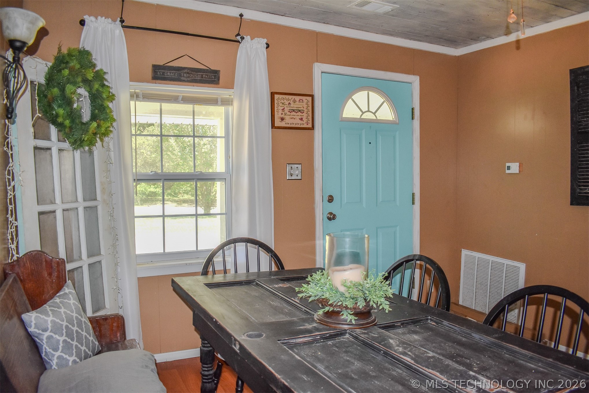 1114 N 4230 Road Property Photo 13