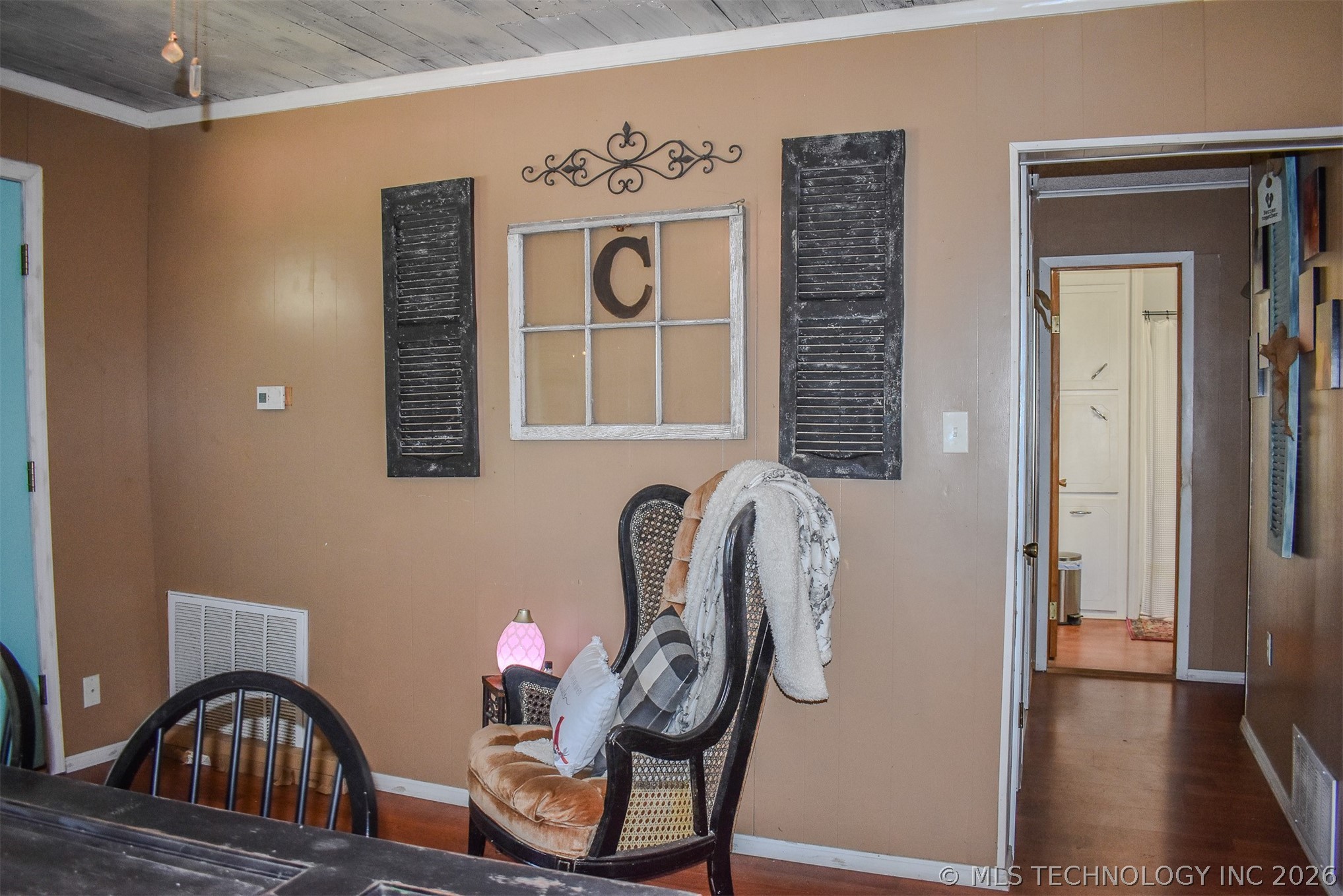 1114 N 4230 Road Property Photo 14