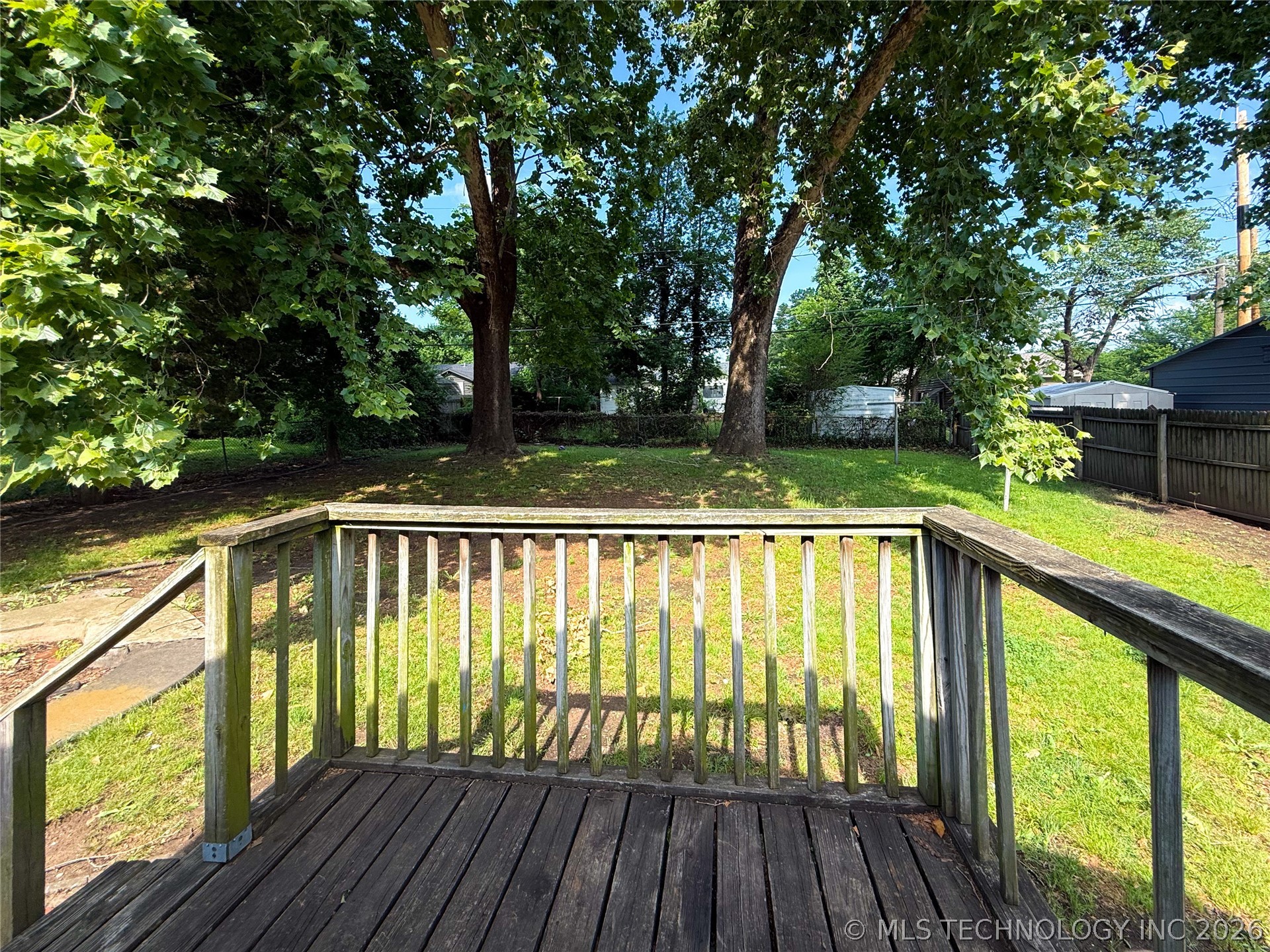 1230 N Olympia Avenue Property Photo 37