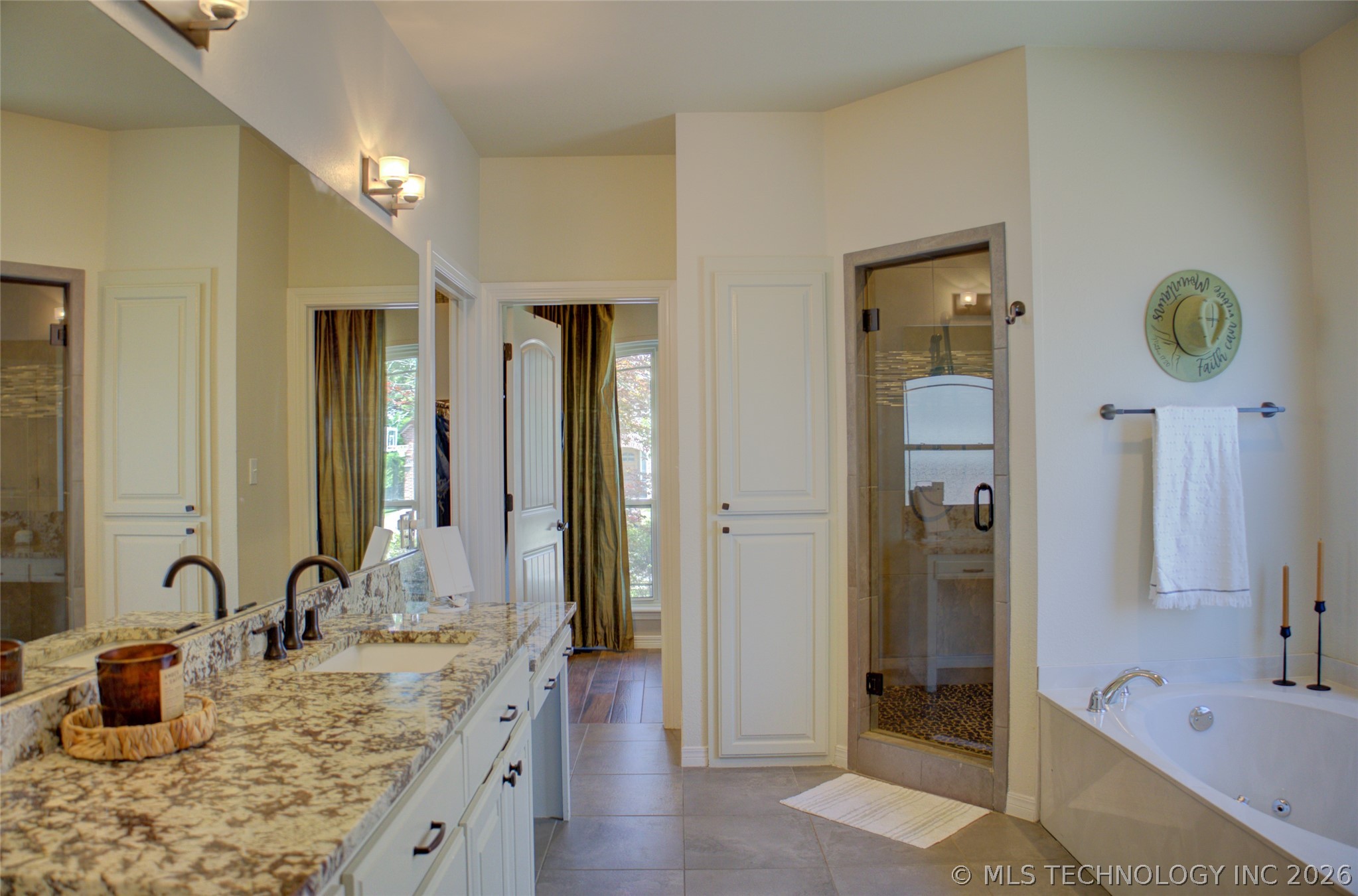 1501 Old North Place Property Photo 10
