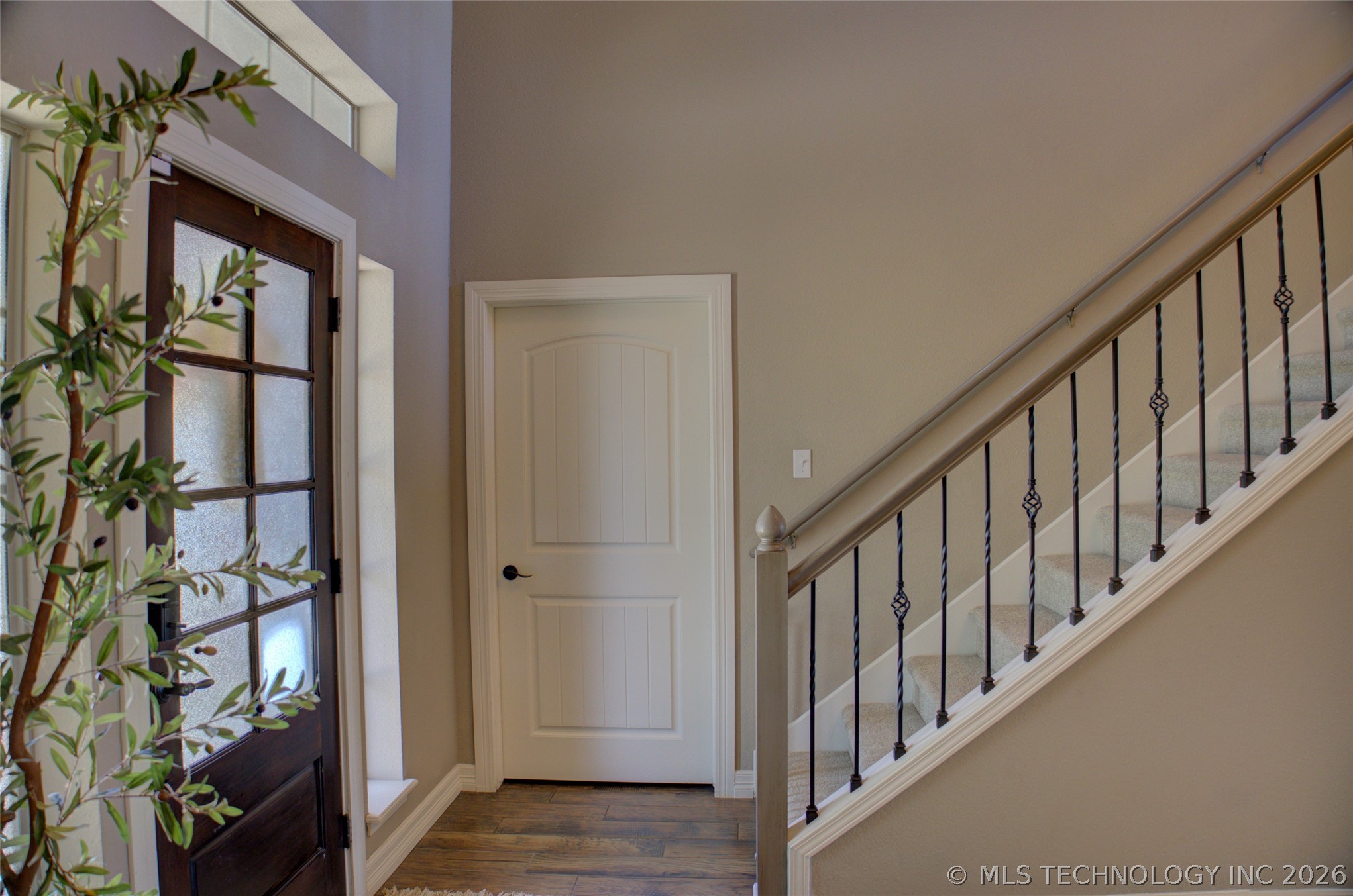 1501 Old North Place Property Photo 17