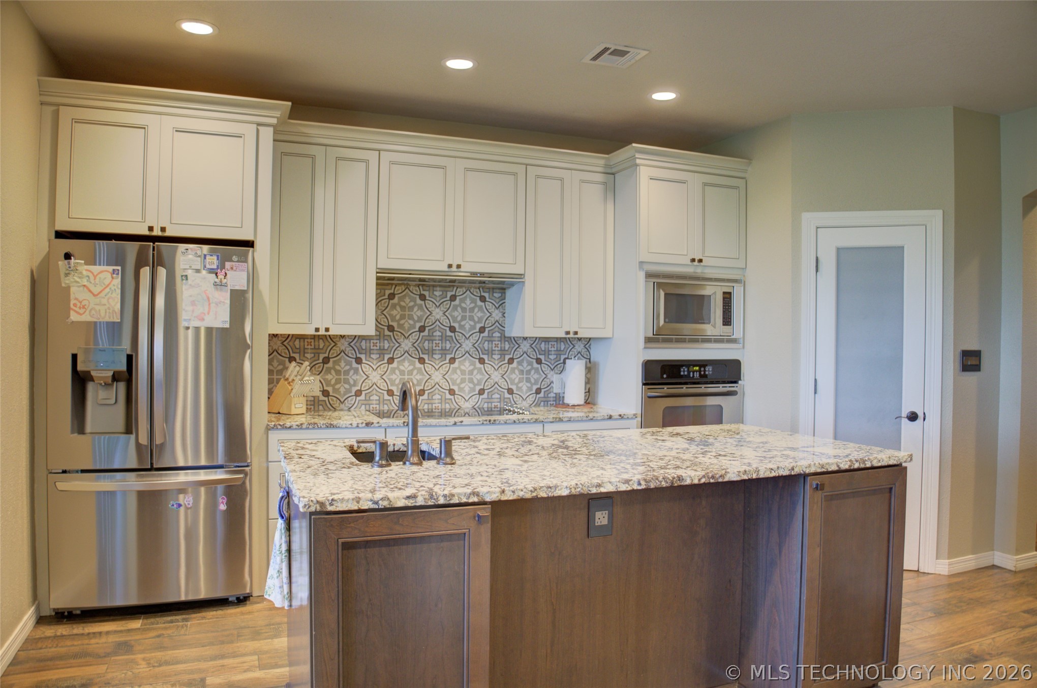 1501 Old North Place Property Photo 28