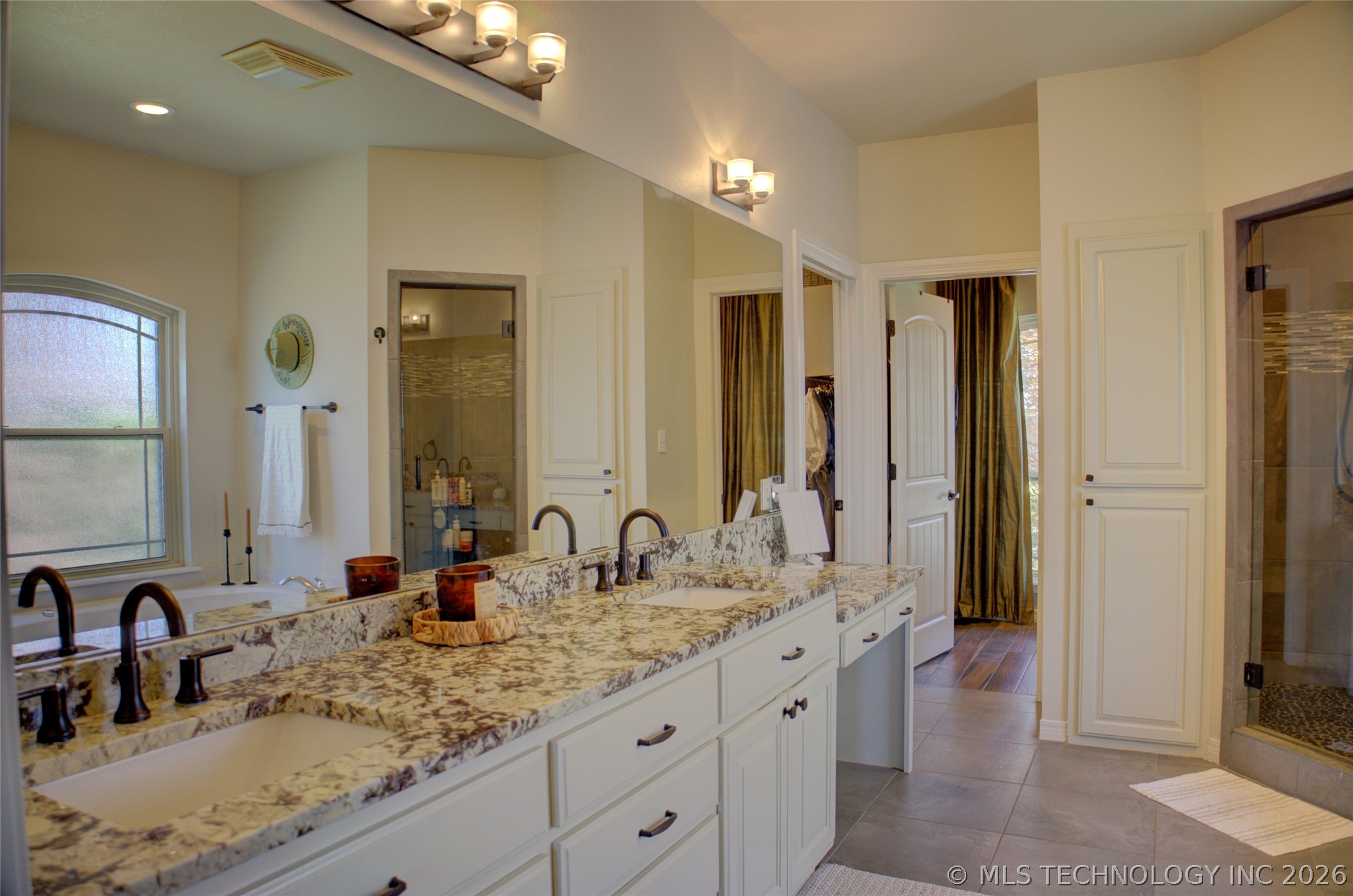 1501 Old North Place Property Photo 33