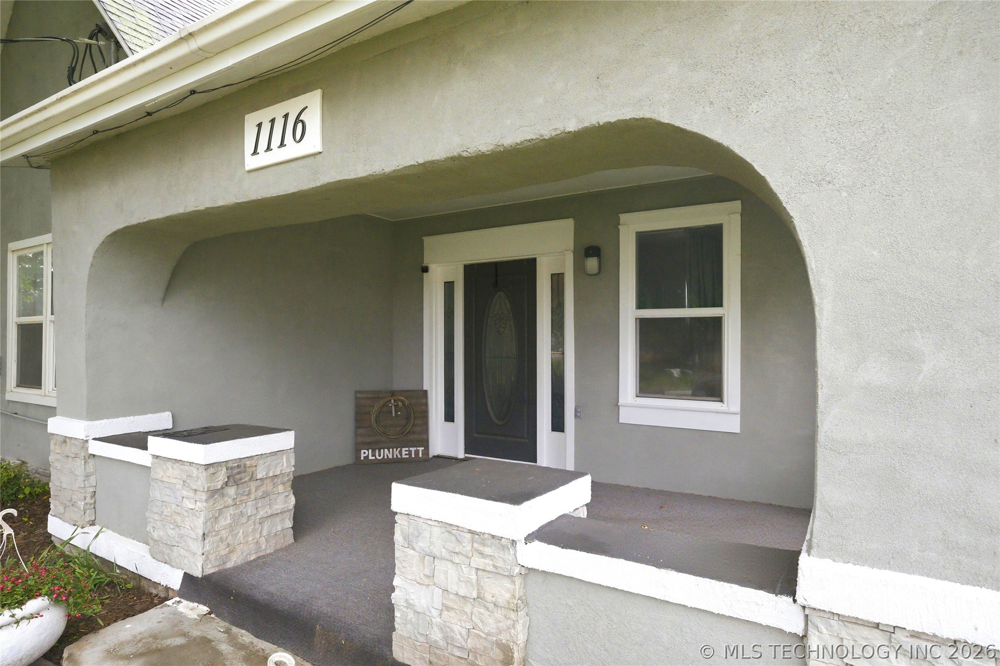 1116 W Elm Property Photo 46