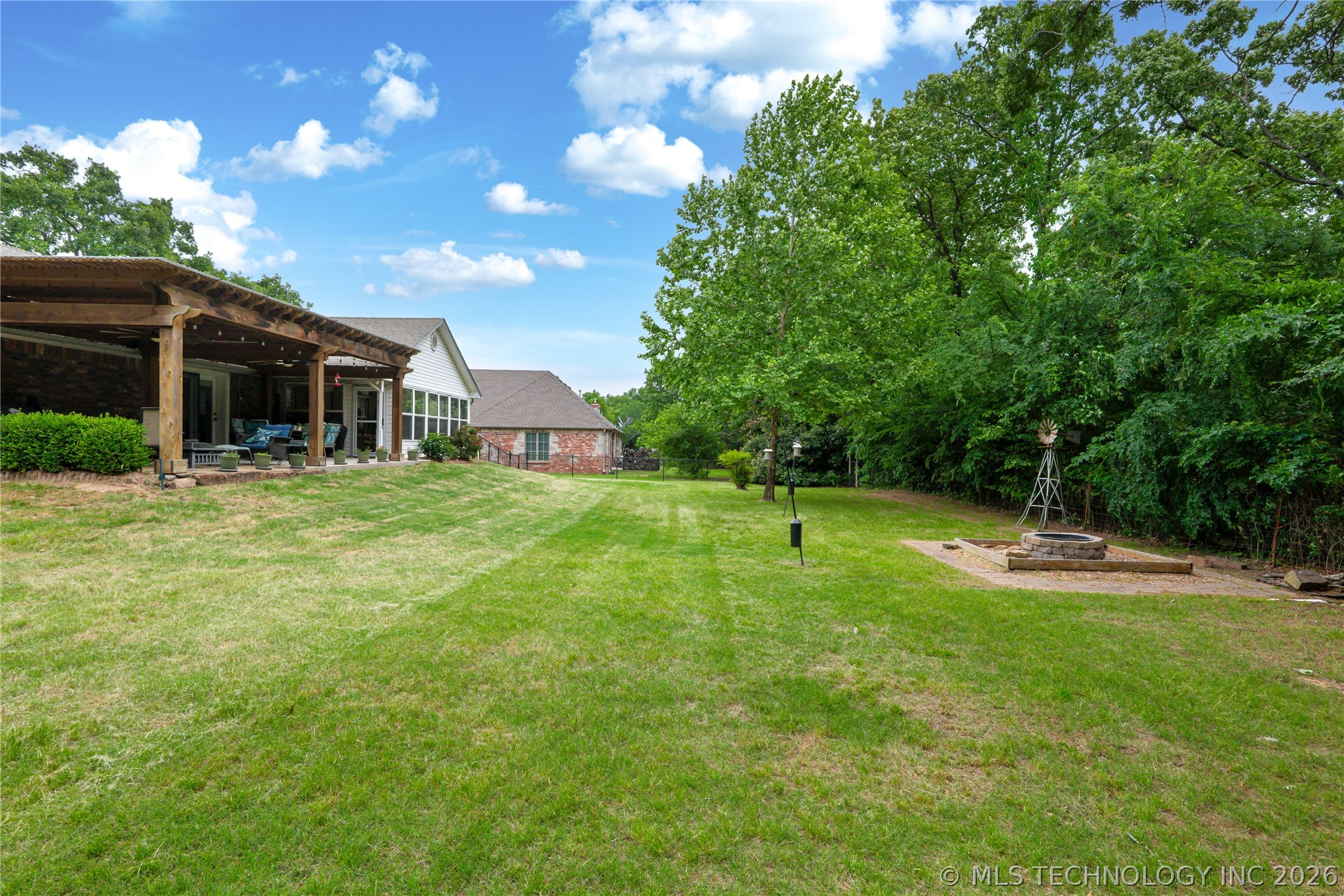 52 Ash Court Property Photo 43